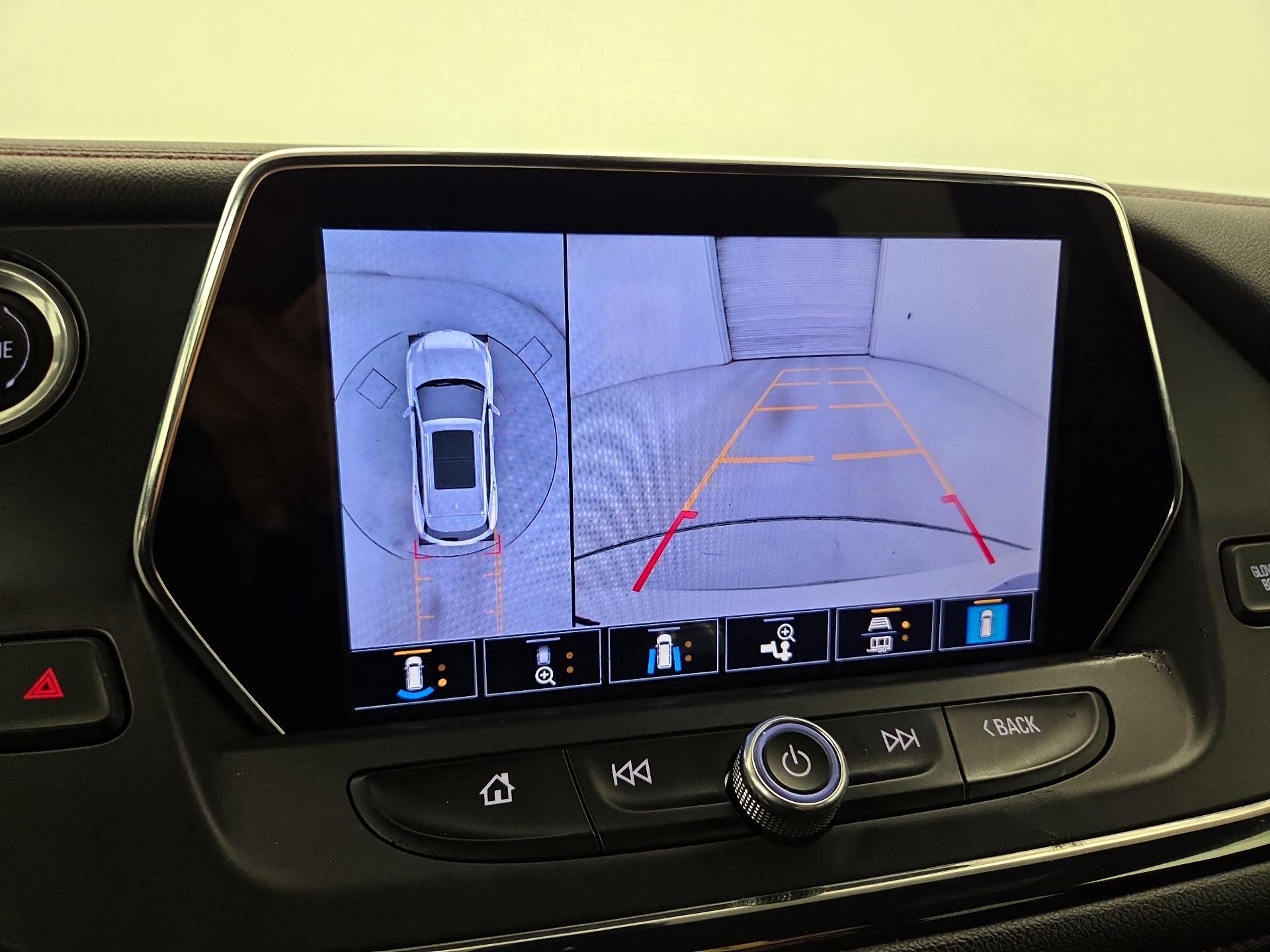 Thumbnail: 2021 Chevrolet Blazer - 15