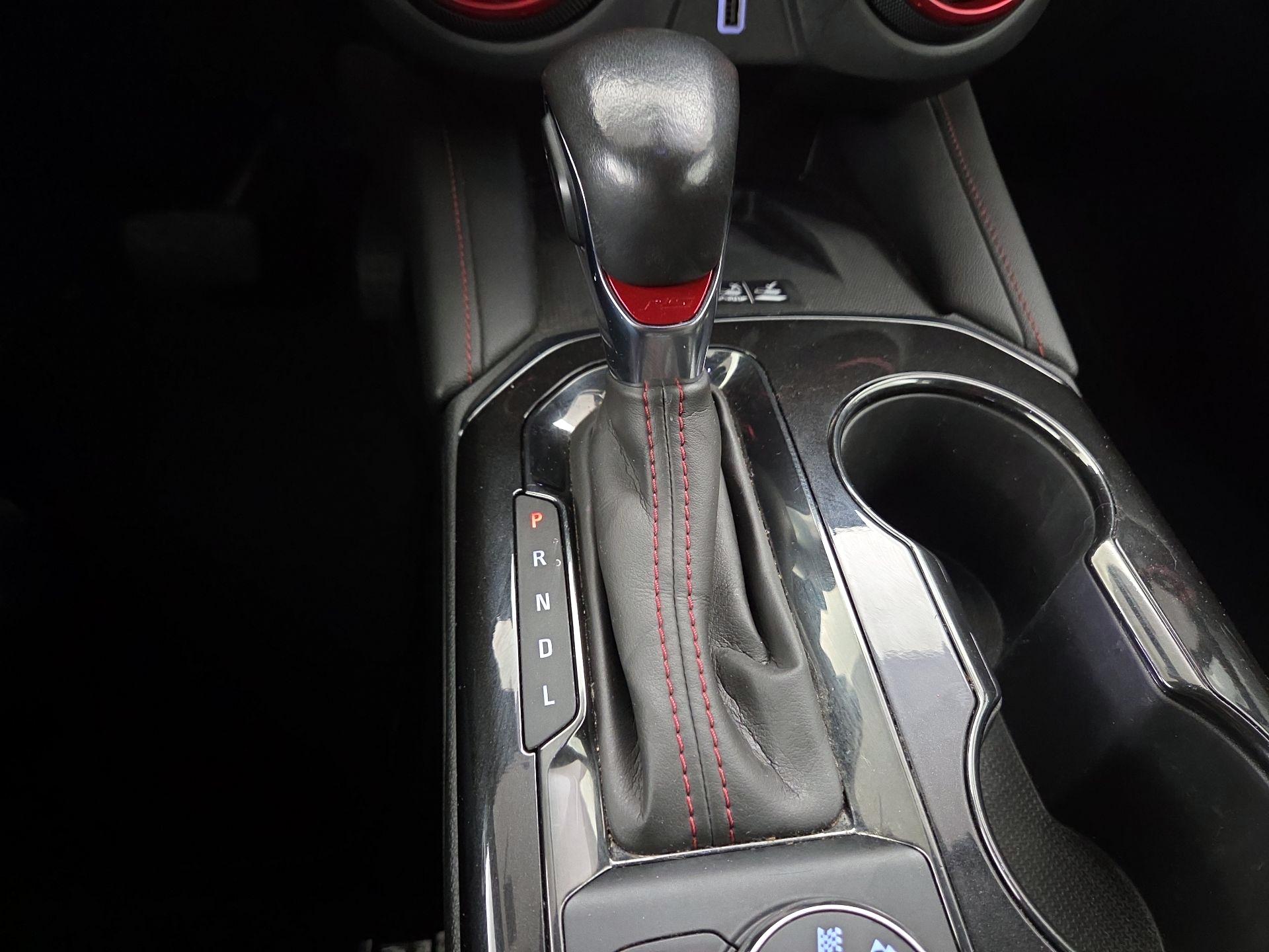 Thumbnail: 2021 Chevrolet Blazer - 18