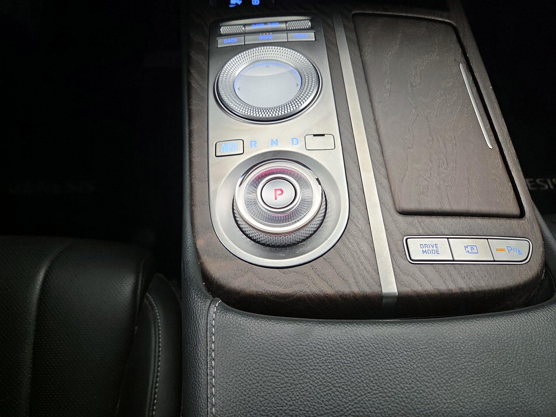 Thumbnail: 2021 Genesis G80 - 18