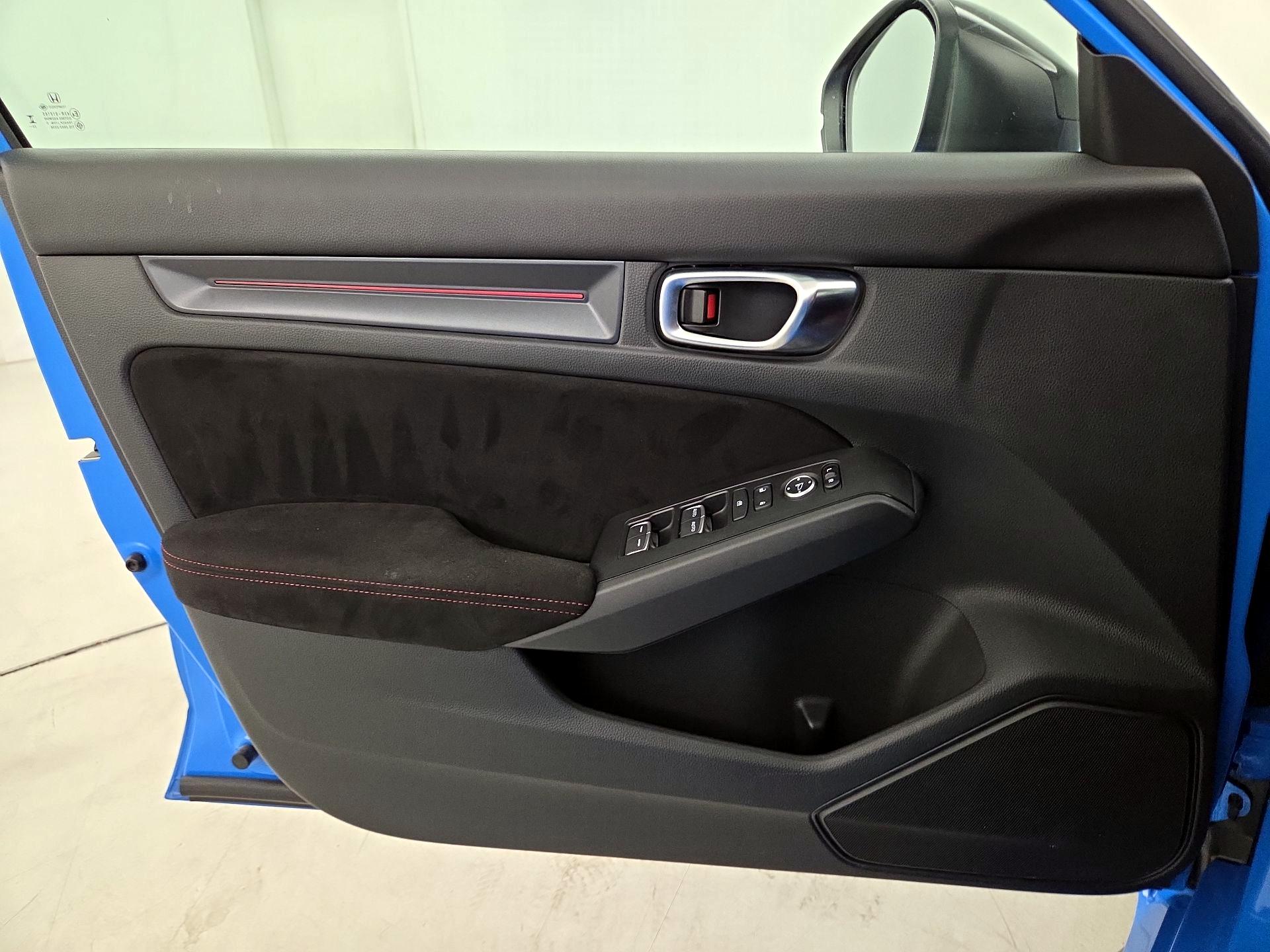 Thumbnail: 2024 Honda Civic - 12