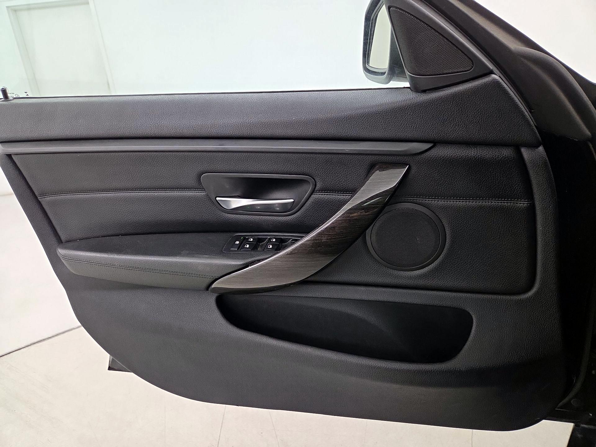 Thumbnail: 2015 BMW 4 Series - 12