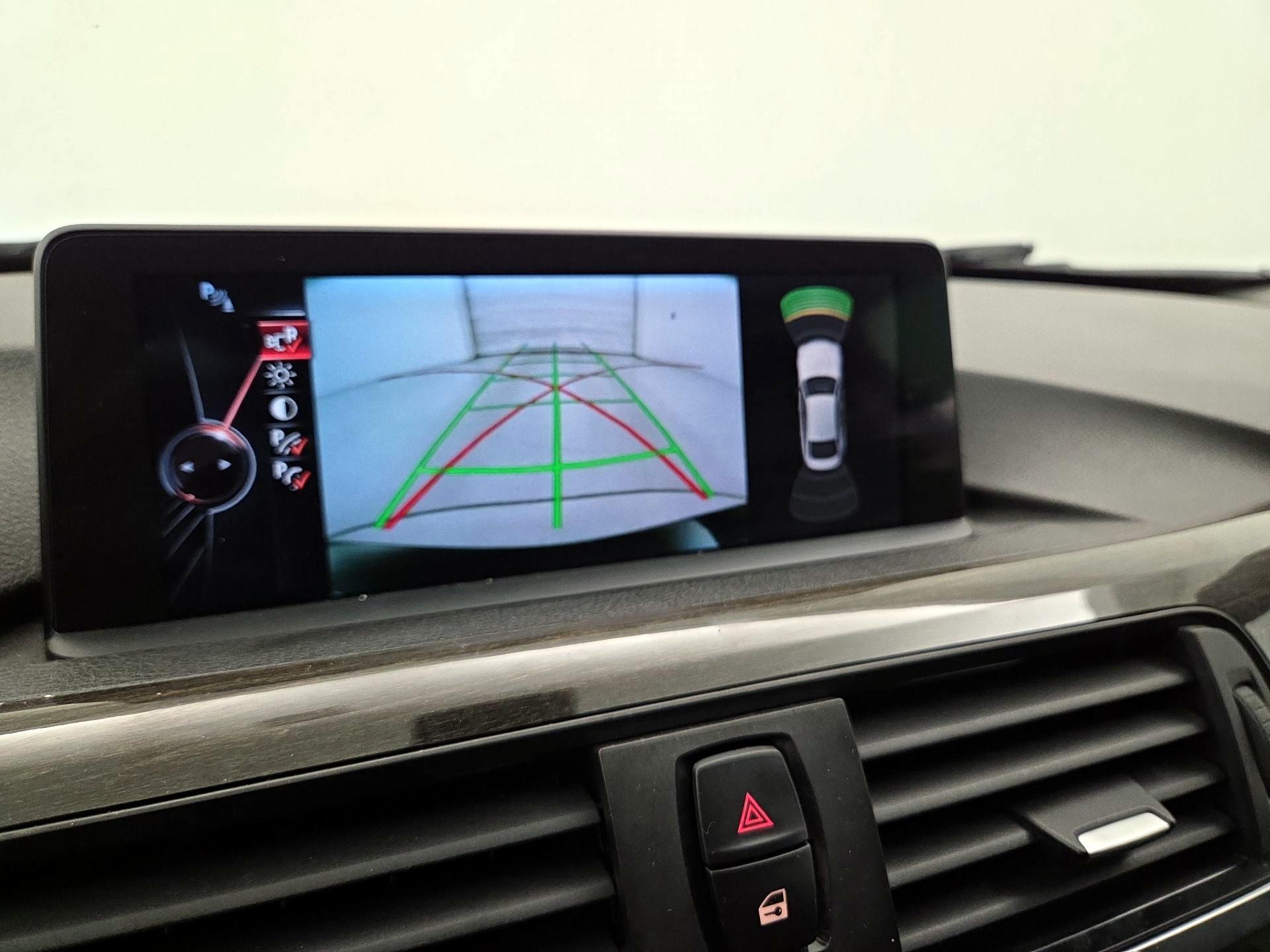 Thumbnail: 2015 BMW 4 Series - 15