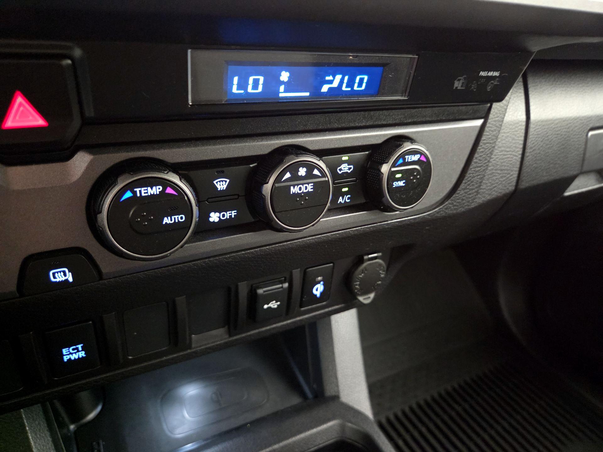 Thumbnail: 2023 Toyota Tacoma - 16