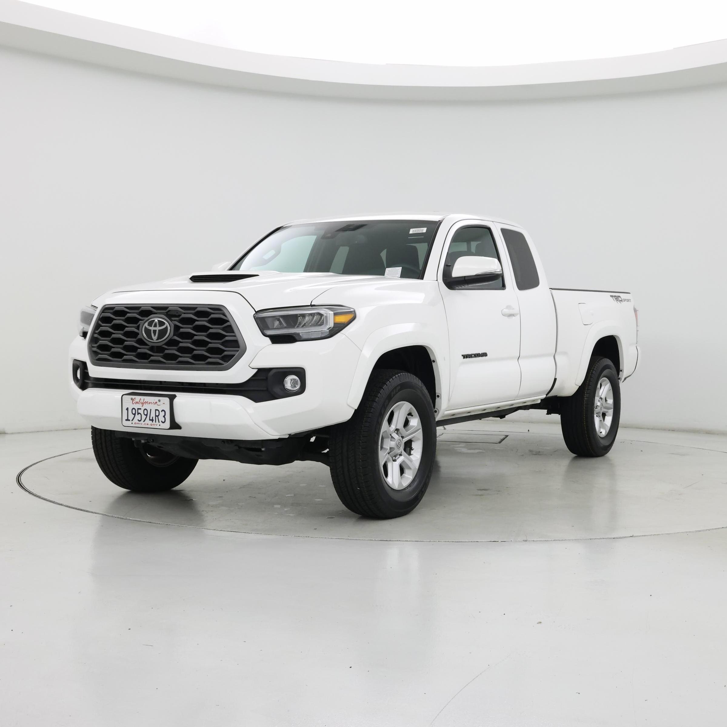 Thumbnail: 2023 Toyota Tacoma - 4