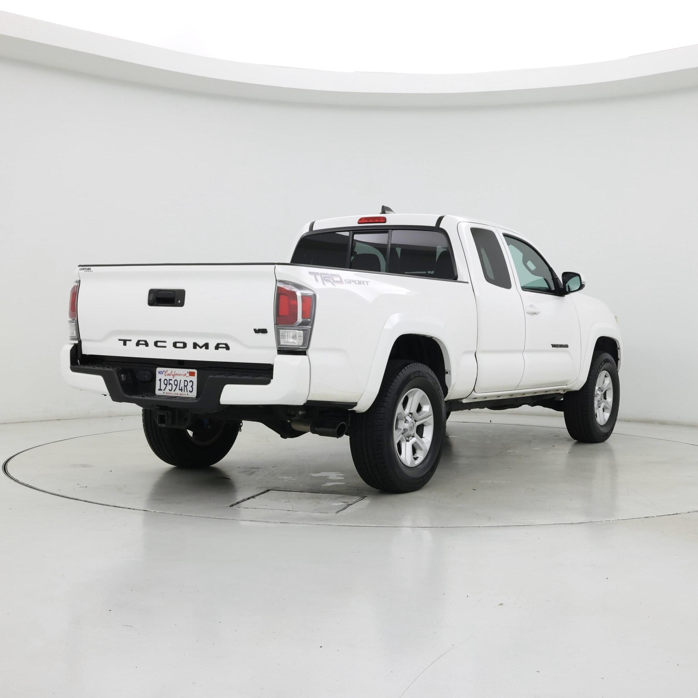 Thumbnail: 2023 Toyota Tacoma - 8