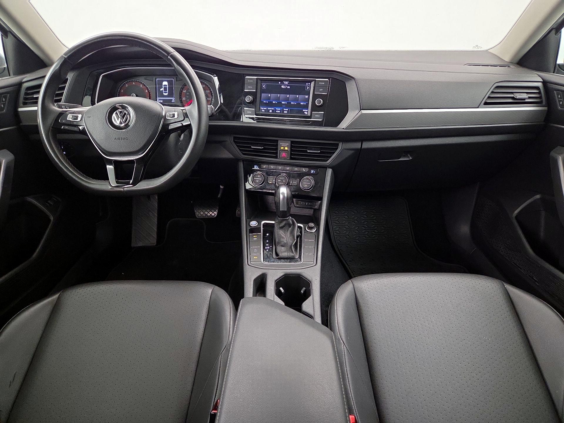 Thumbnail: 2020 Volkswagen Jetta - 9