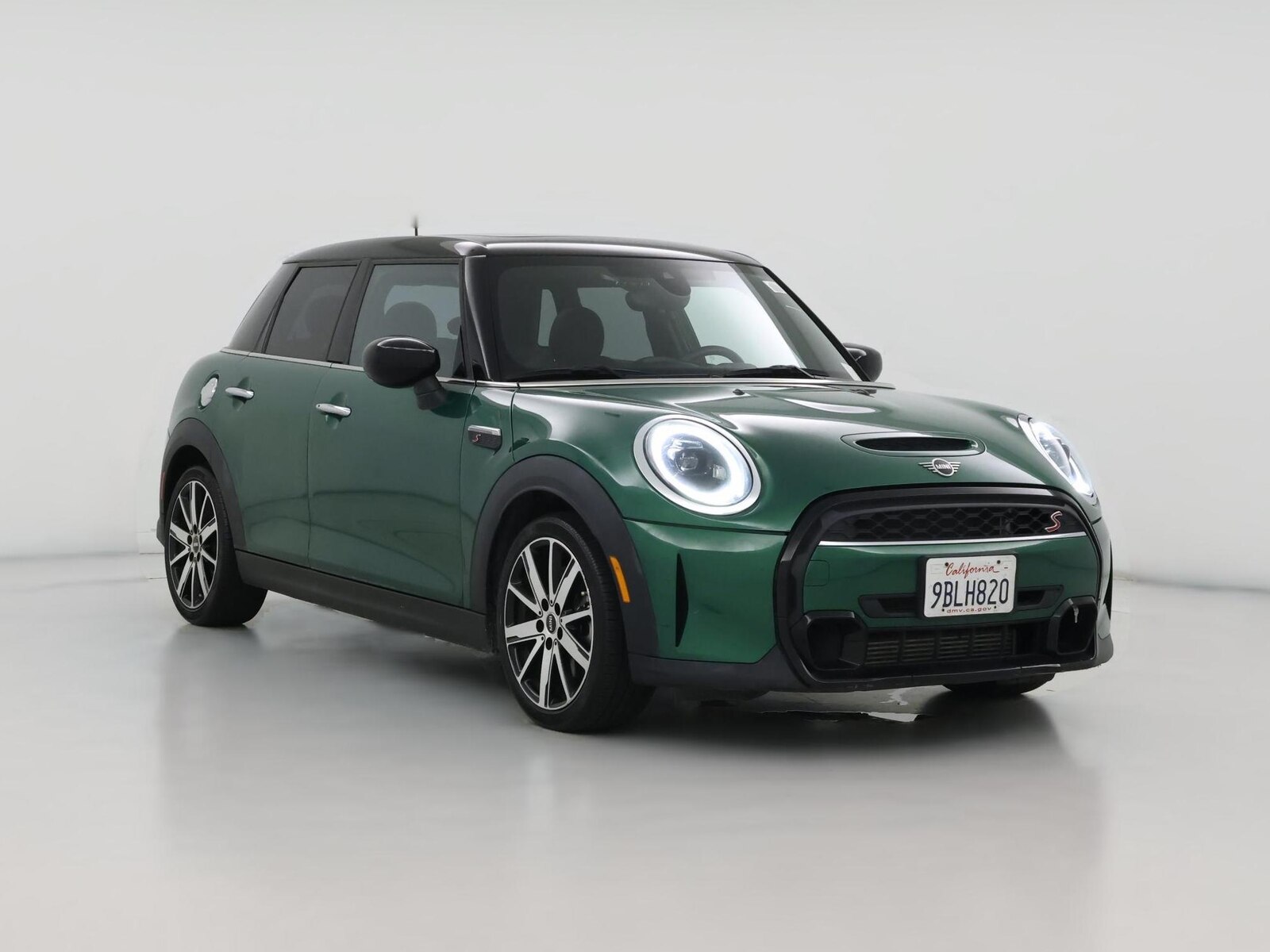2023 MINI Hardtop 4 Door