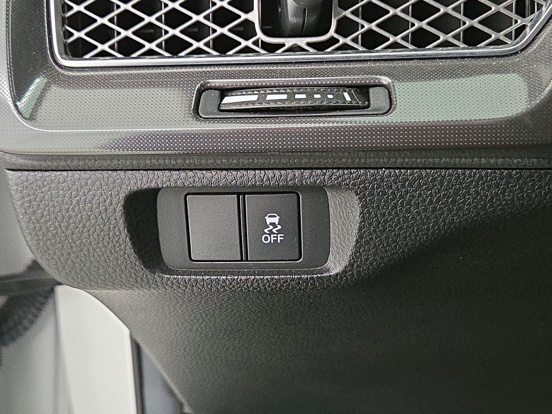 Thumbnail: 2025 Acura Integra - 13