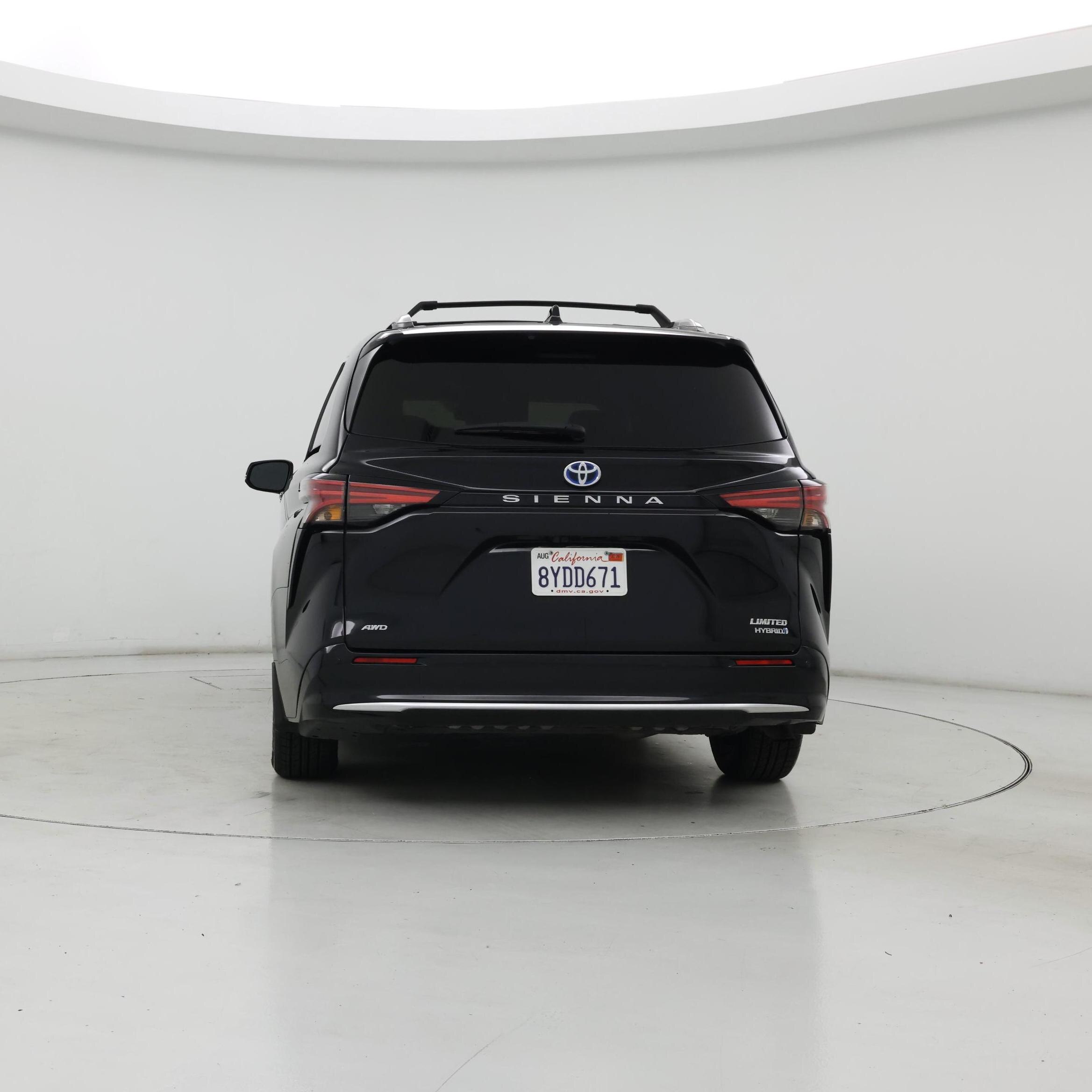Thumbnail: 2021 Toyota Sienna - 6