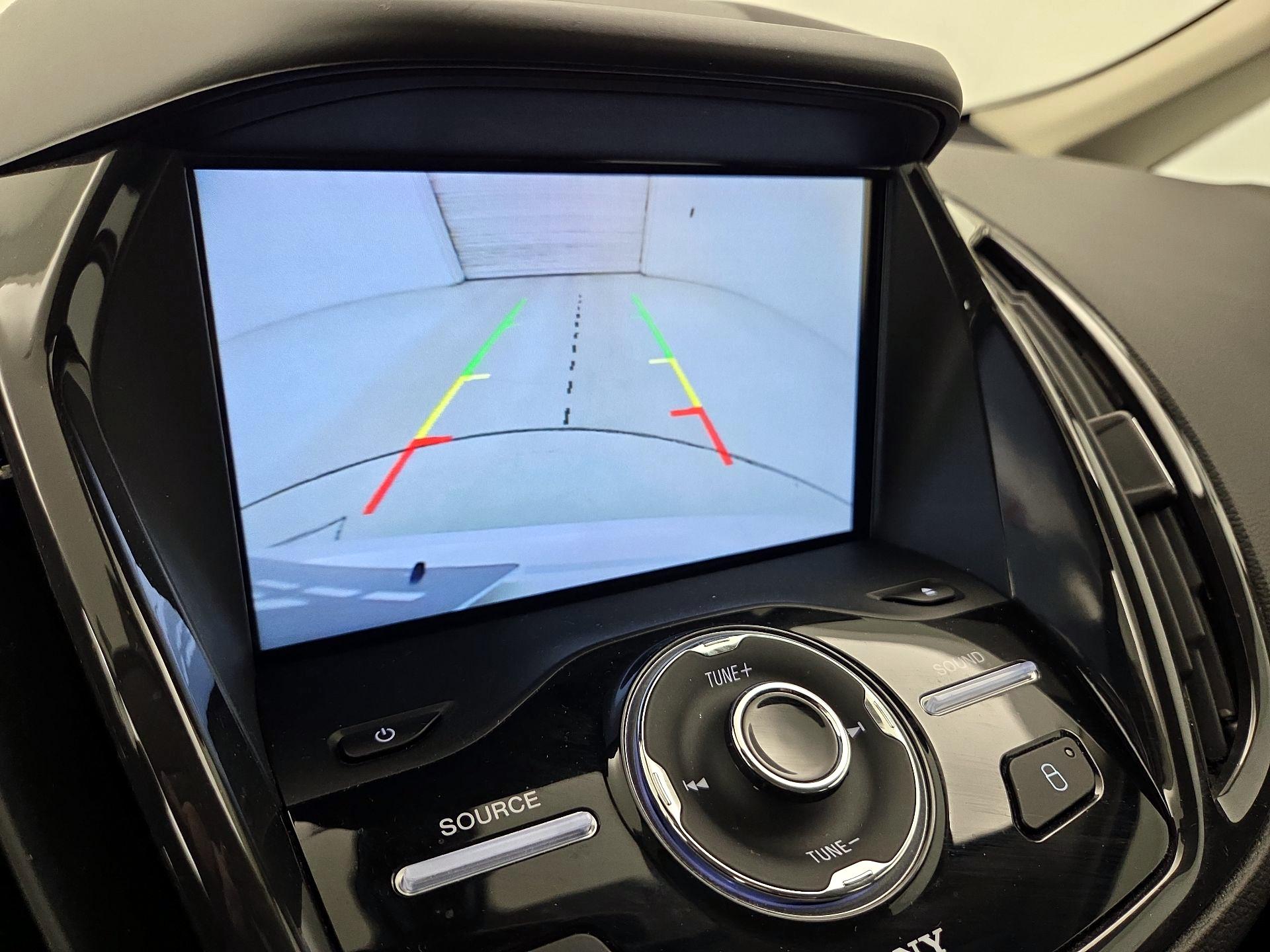 Thumbnail: 2015 Ford C-Max - 15