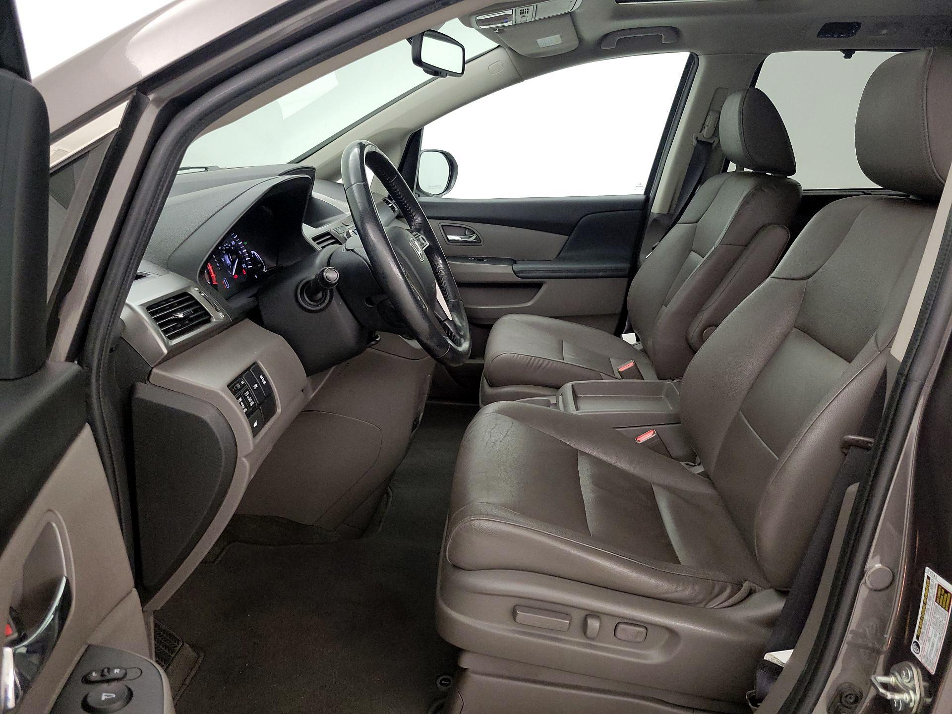 Thumbnail: 2016 Honda Odyssey - 11