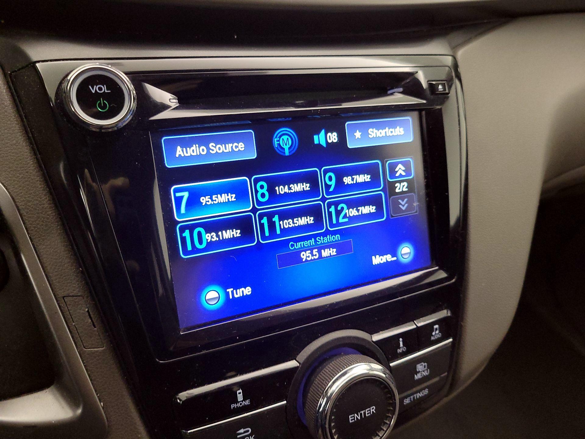 Thumbnail: 2016 Honda Odyssey - 15