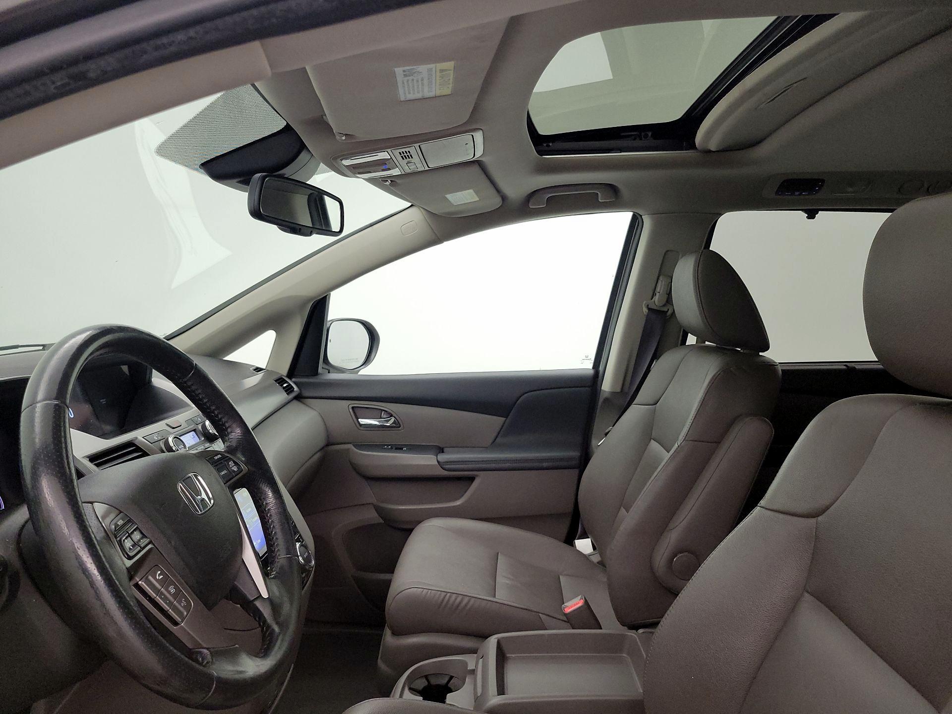 Thumbnail: 2016 Honda Odyssey - 19