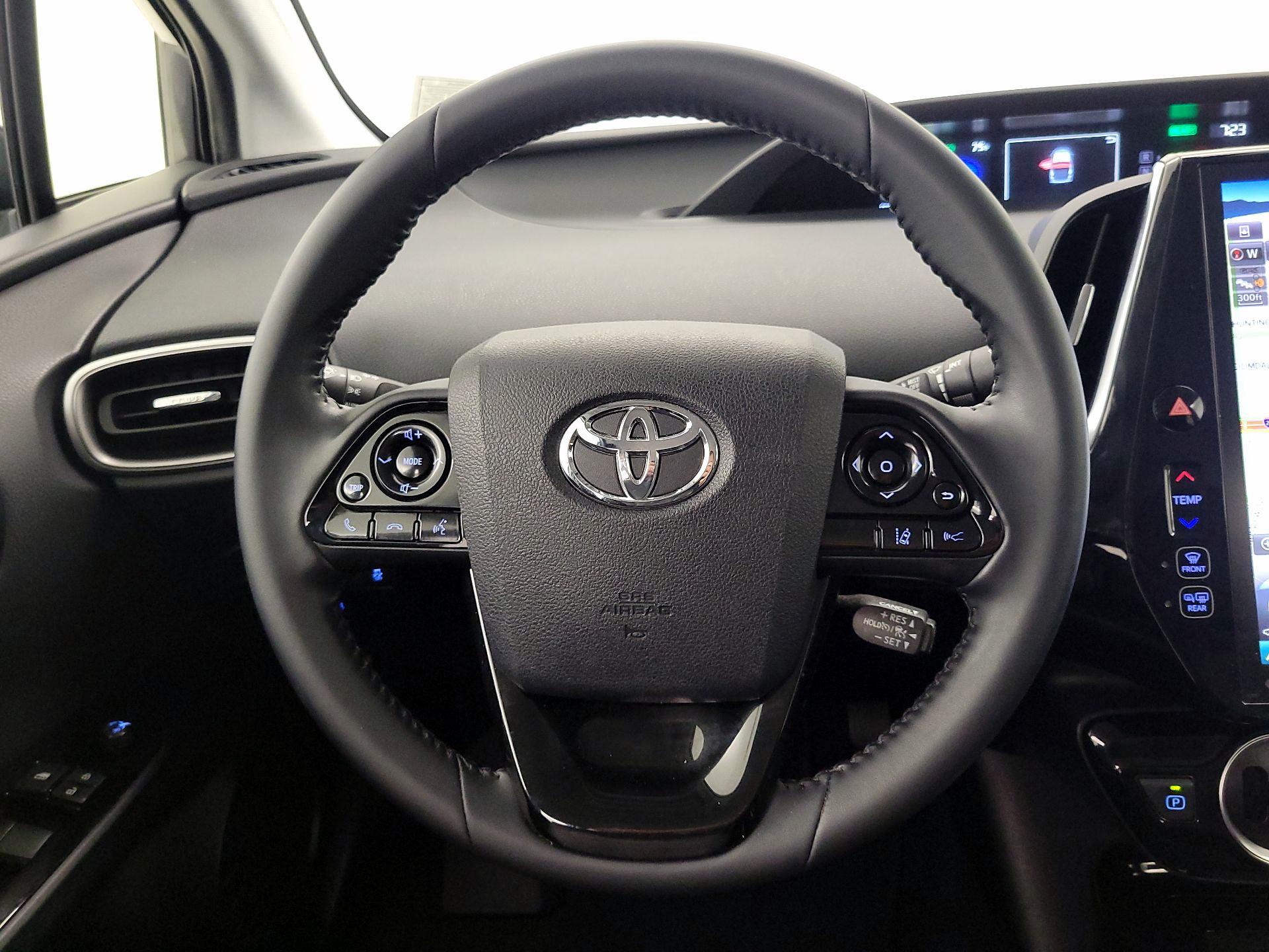 Thumbnail: 2021 Toyota Prius Prime - 10