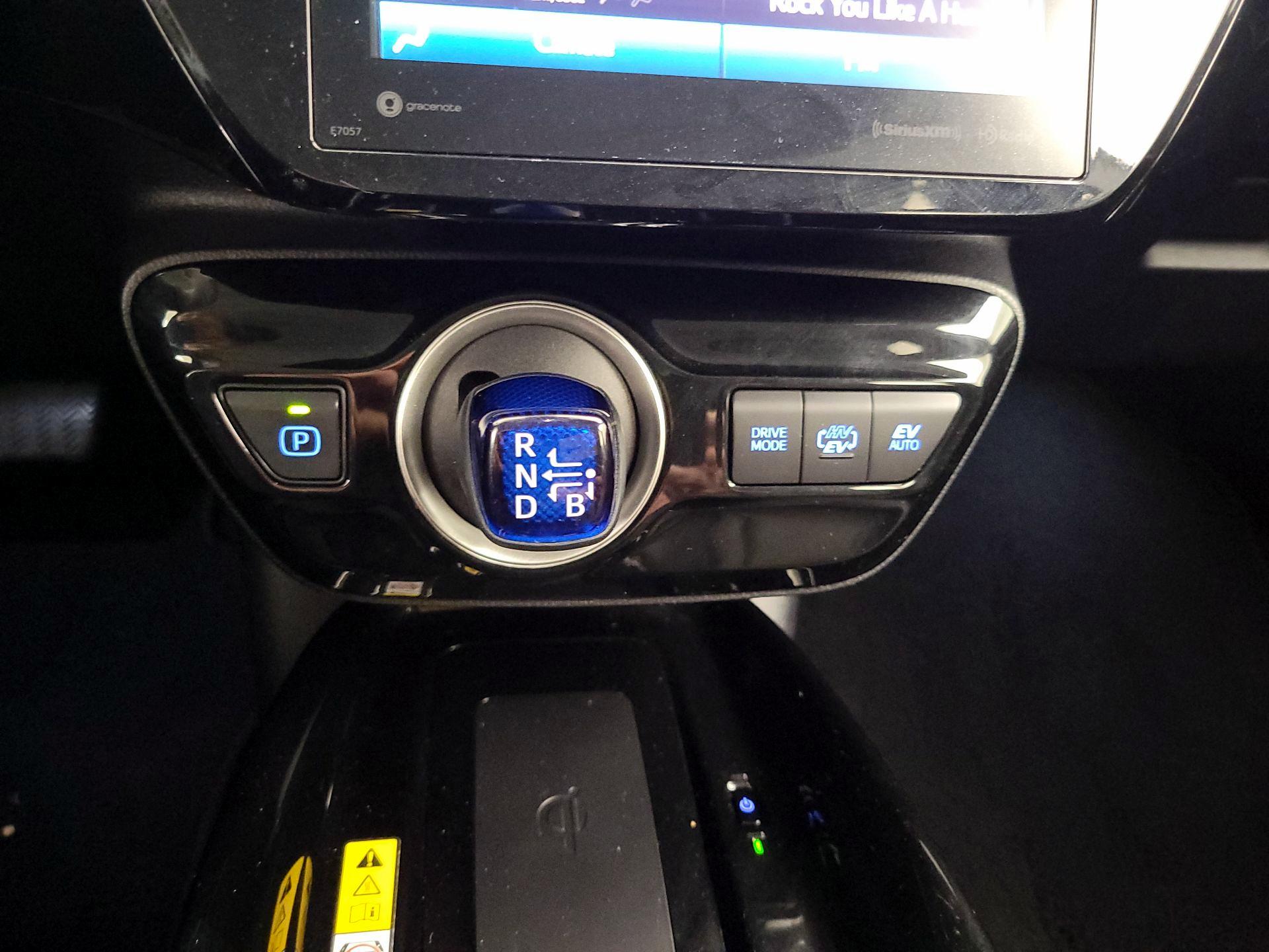 Thumbnail: 2021 Toyota Prius Prime - 18