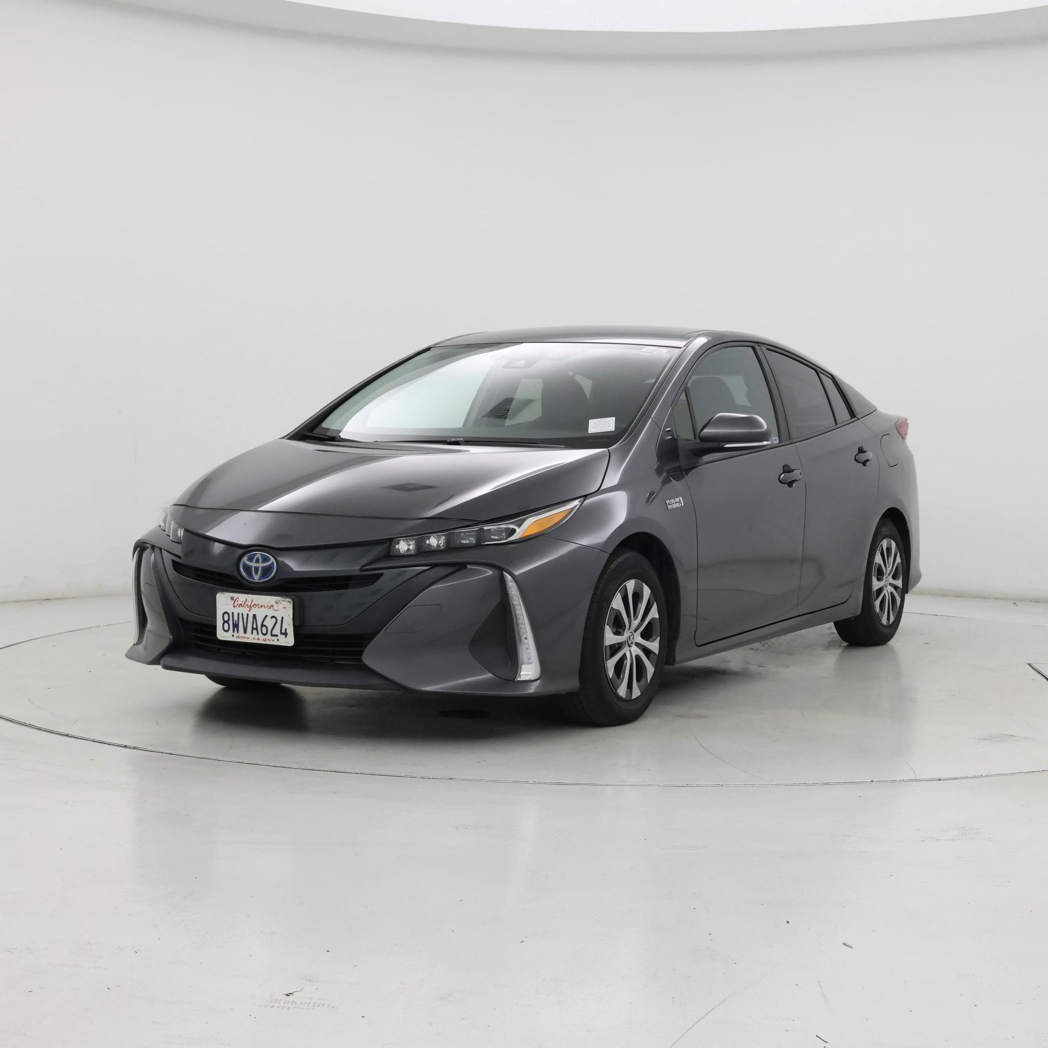 Thumbnail: 2021 Toyota Prius Prime - 4