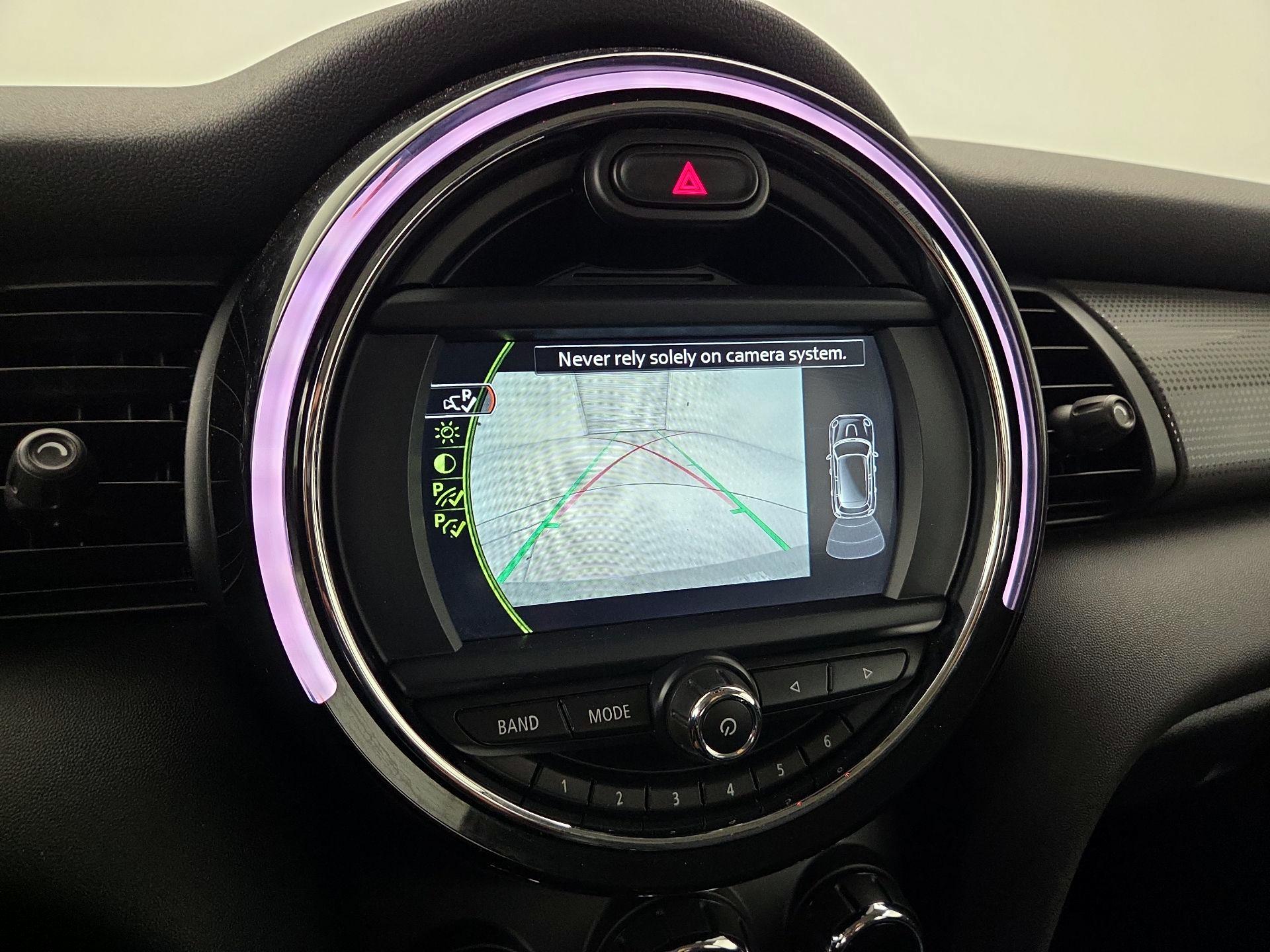 Thumbnail: 2018 MINI Cooper Hardtop - 14