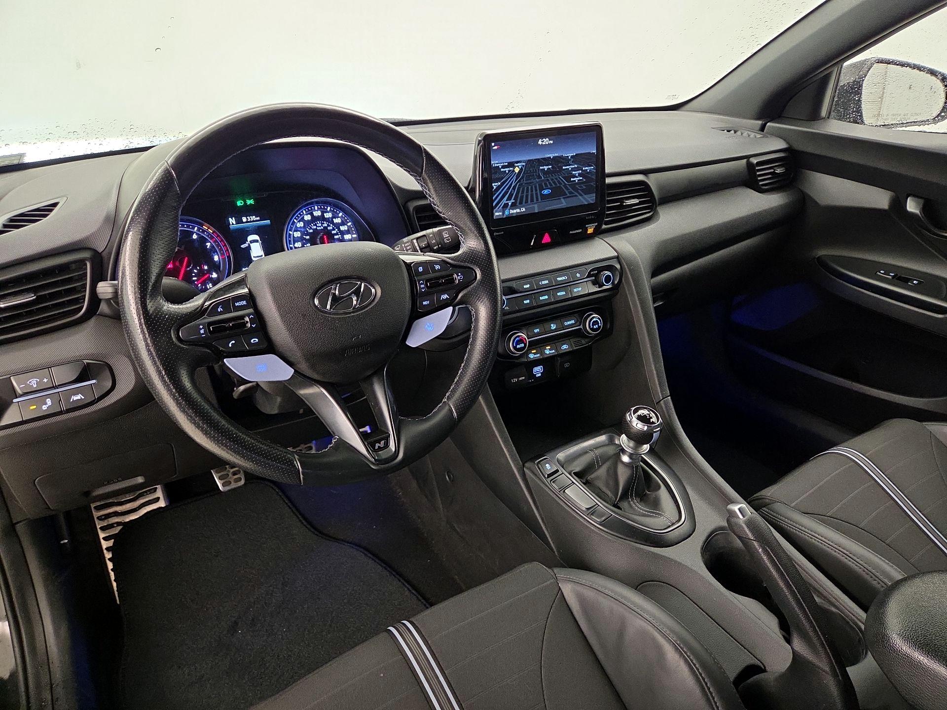 Thumbnail: 2022 Hyundai Veloster - 9