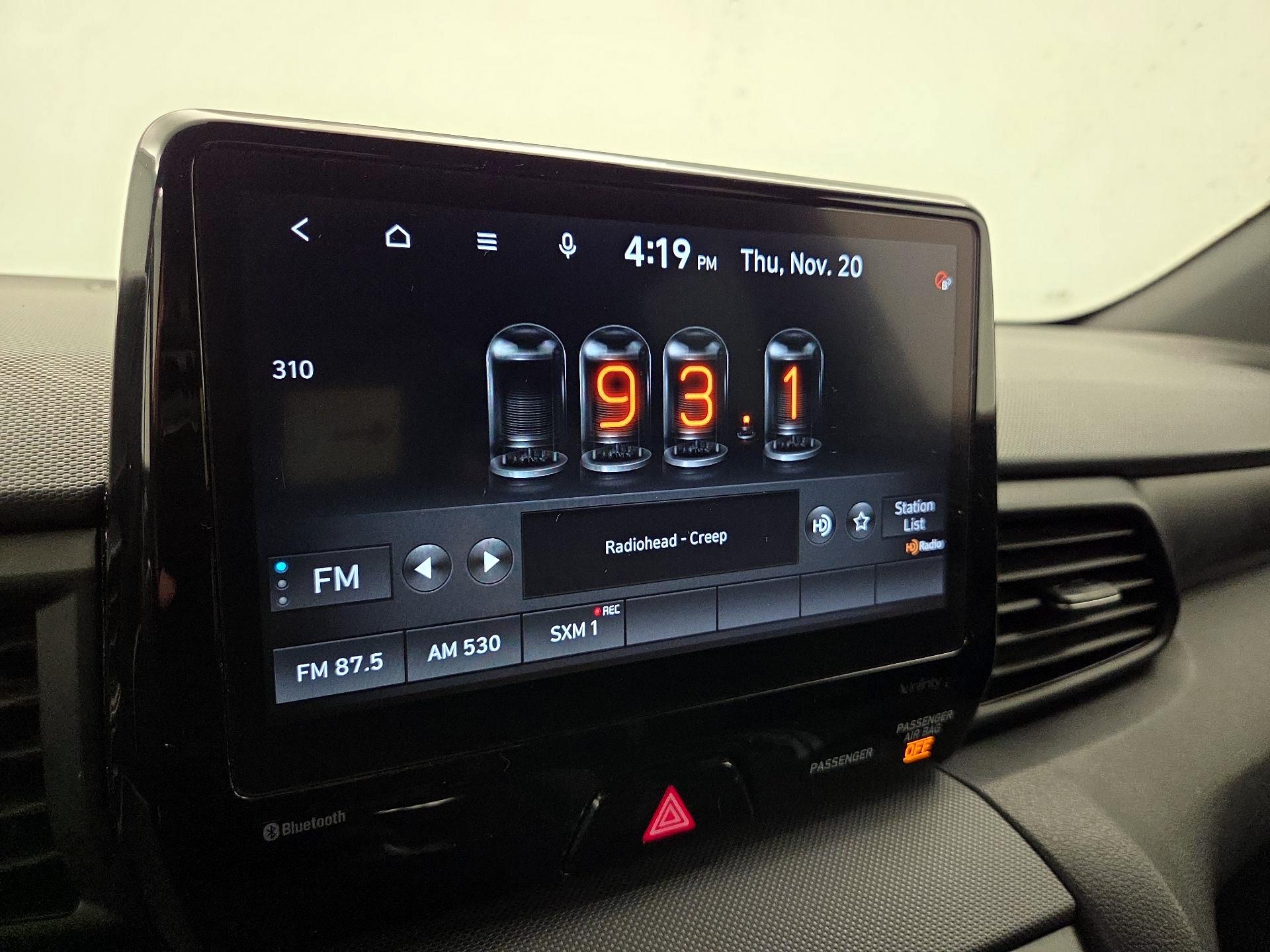 Thumbnail: 2022 Hyundai Veloster - 16