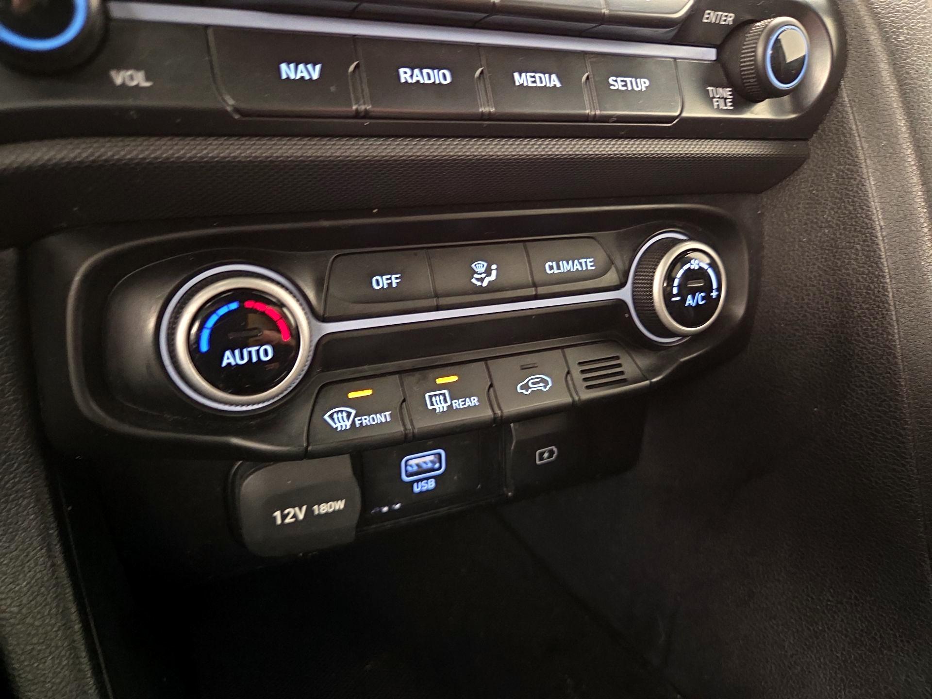 Thumbnail: 2022 Hyundai Veloster - 17