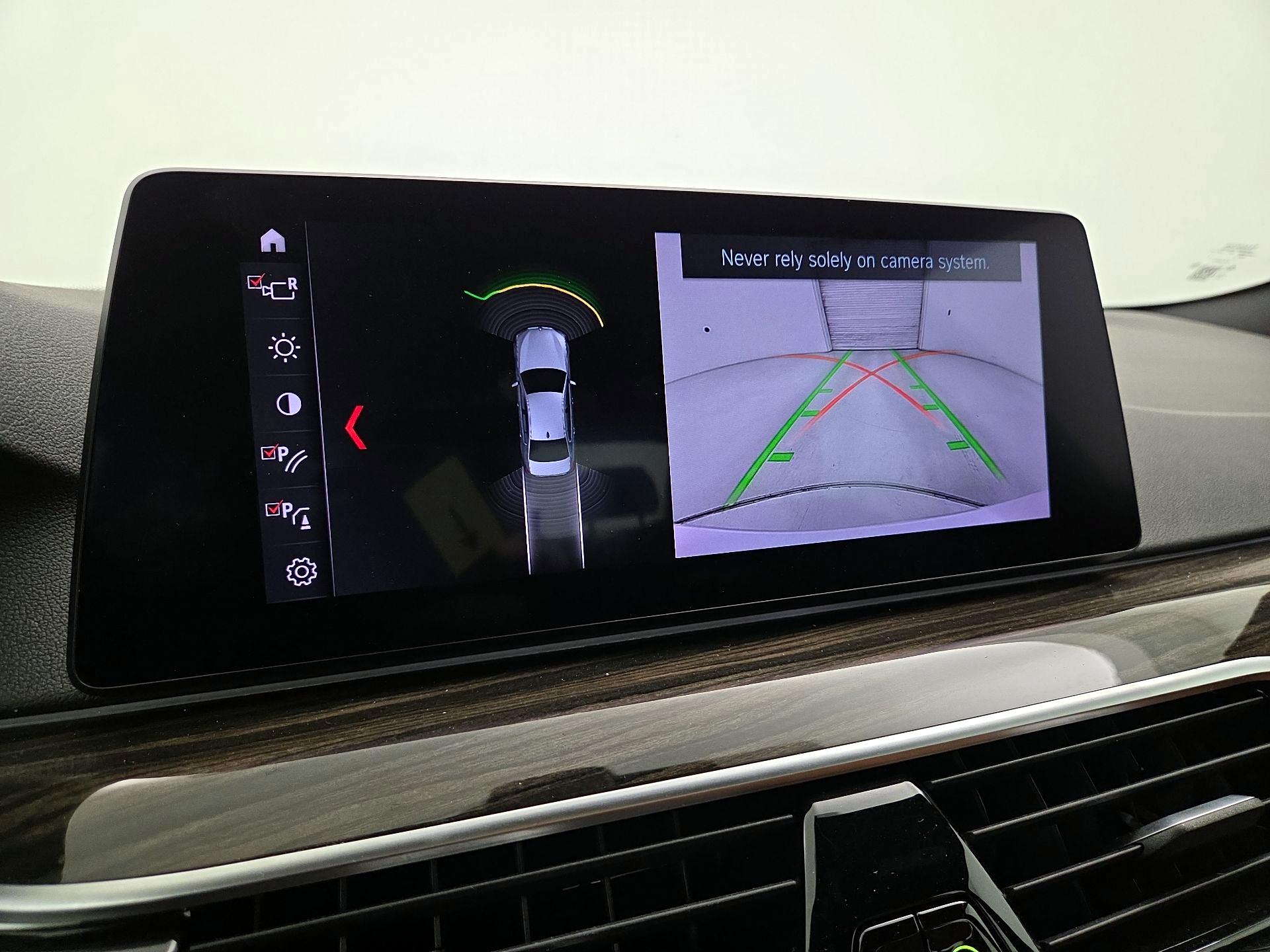 Thumbnail: 2019 BMW 5 Series - 15