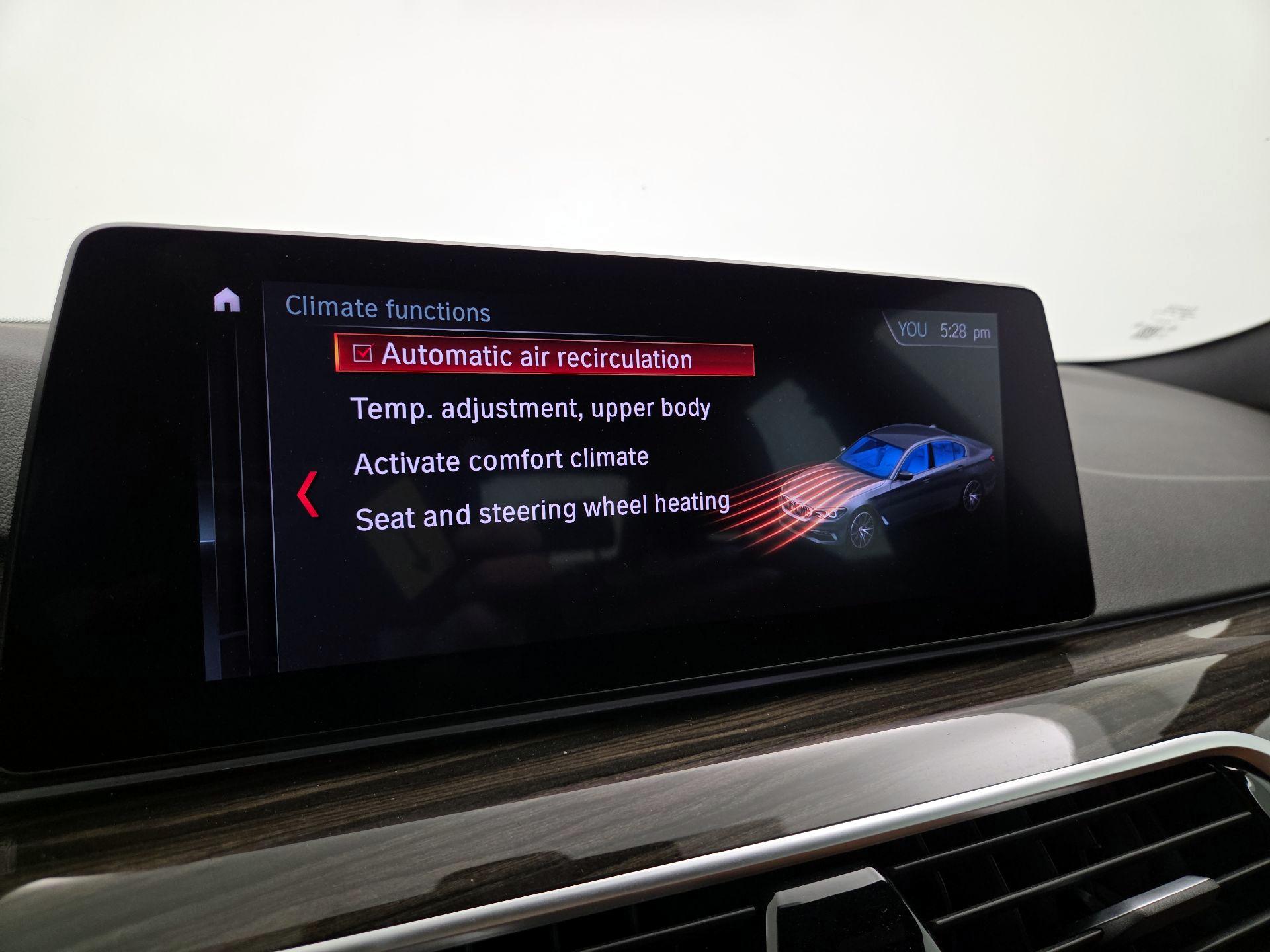 Thumbnail: 2019 BMW 5 Series - 17