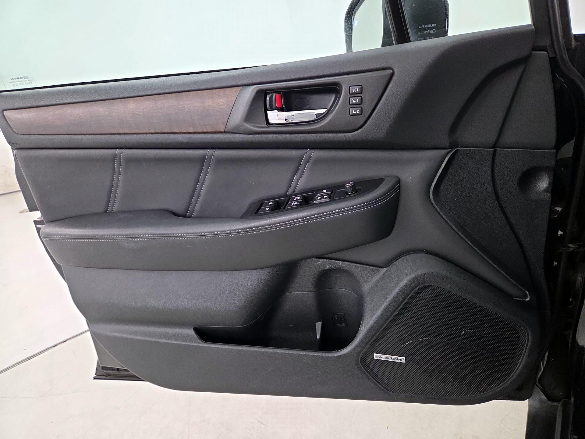 Thumbnail: 2018 Subaru Outback - 12