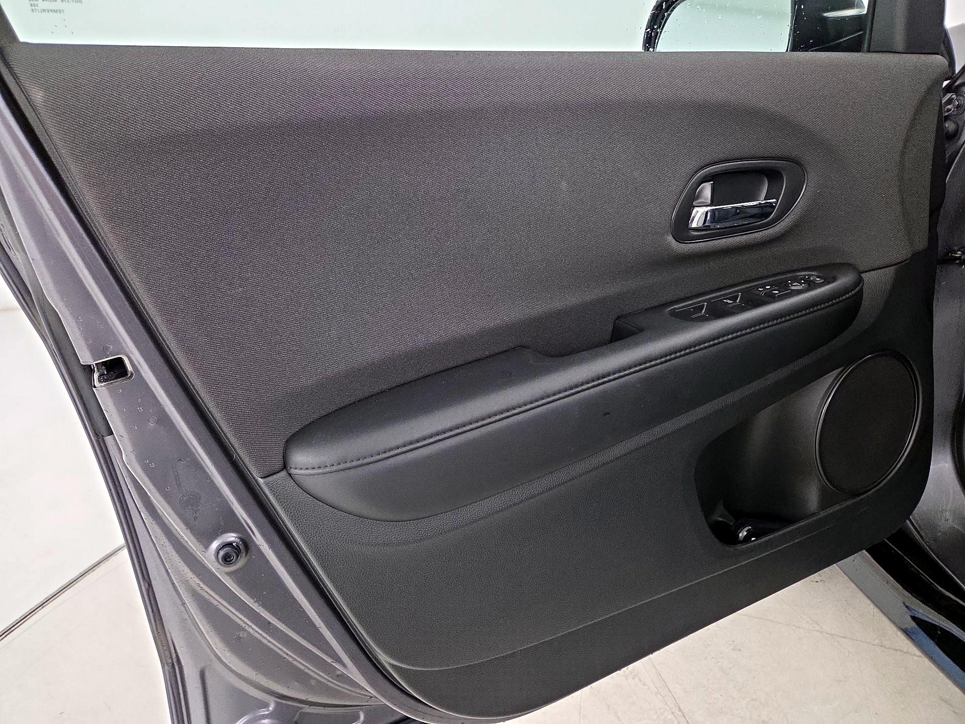 Thumbnail: 2021 Honda HR-V - 12