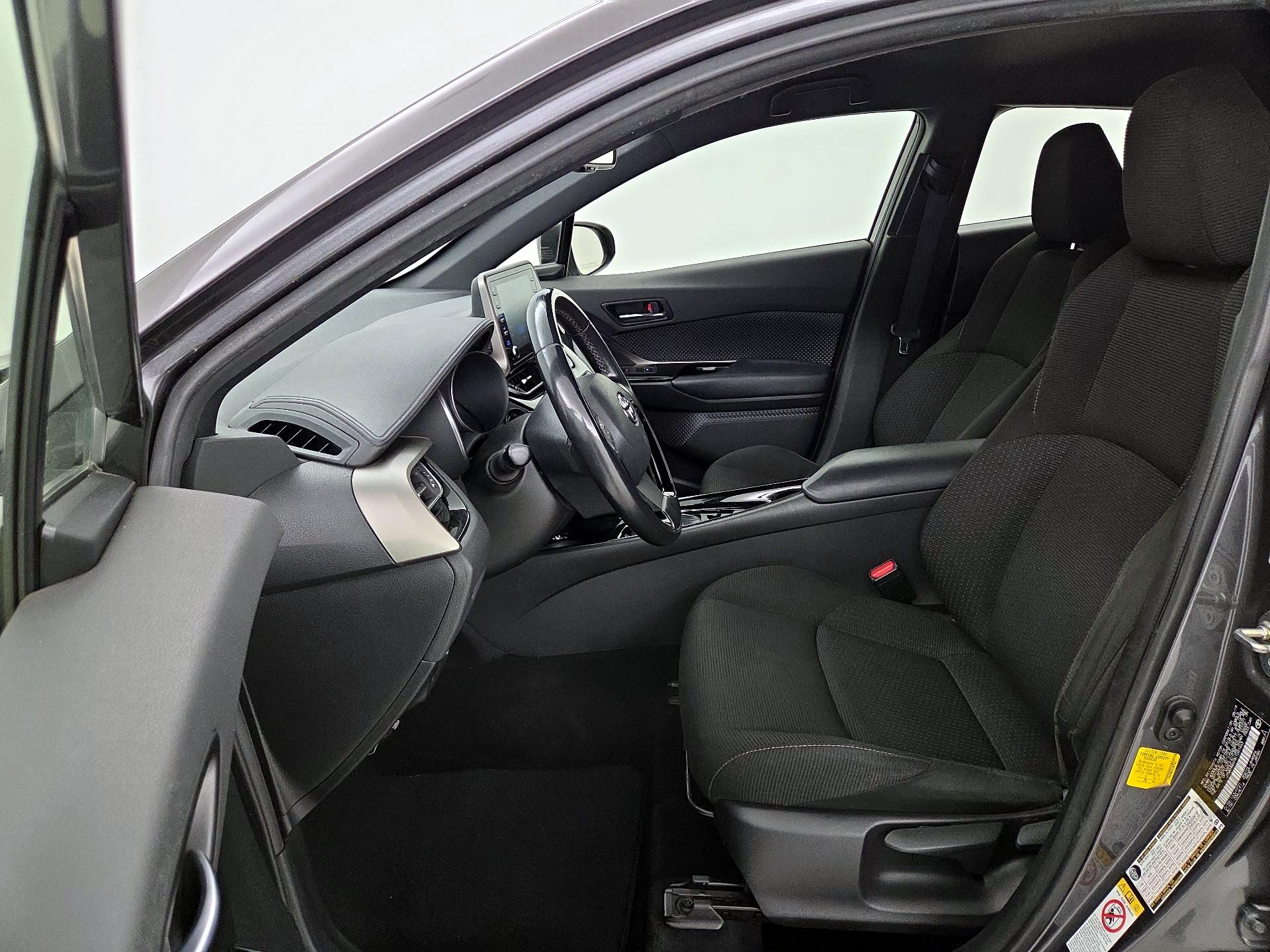 Thumbnail: 2019 Toyota C-HR - 11