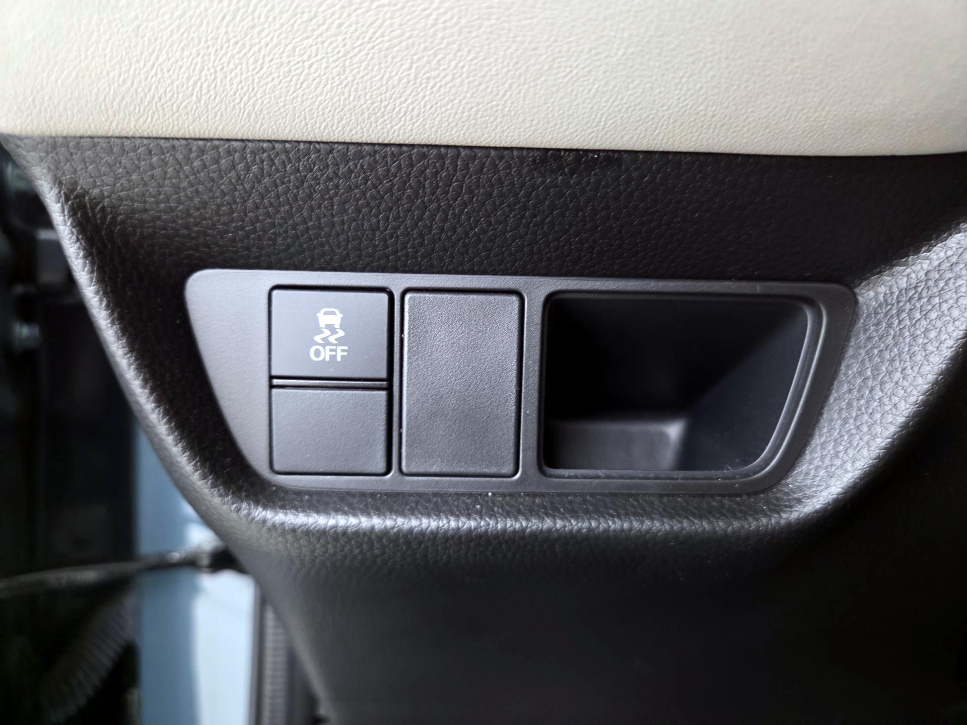 Thumbnail: 2025 Honda HR-V - 13