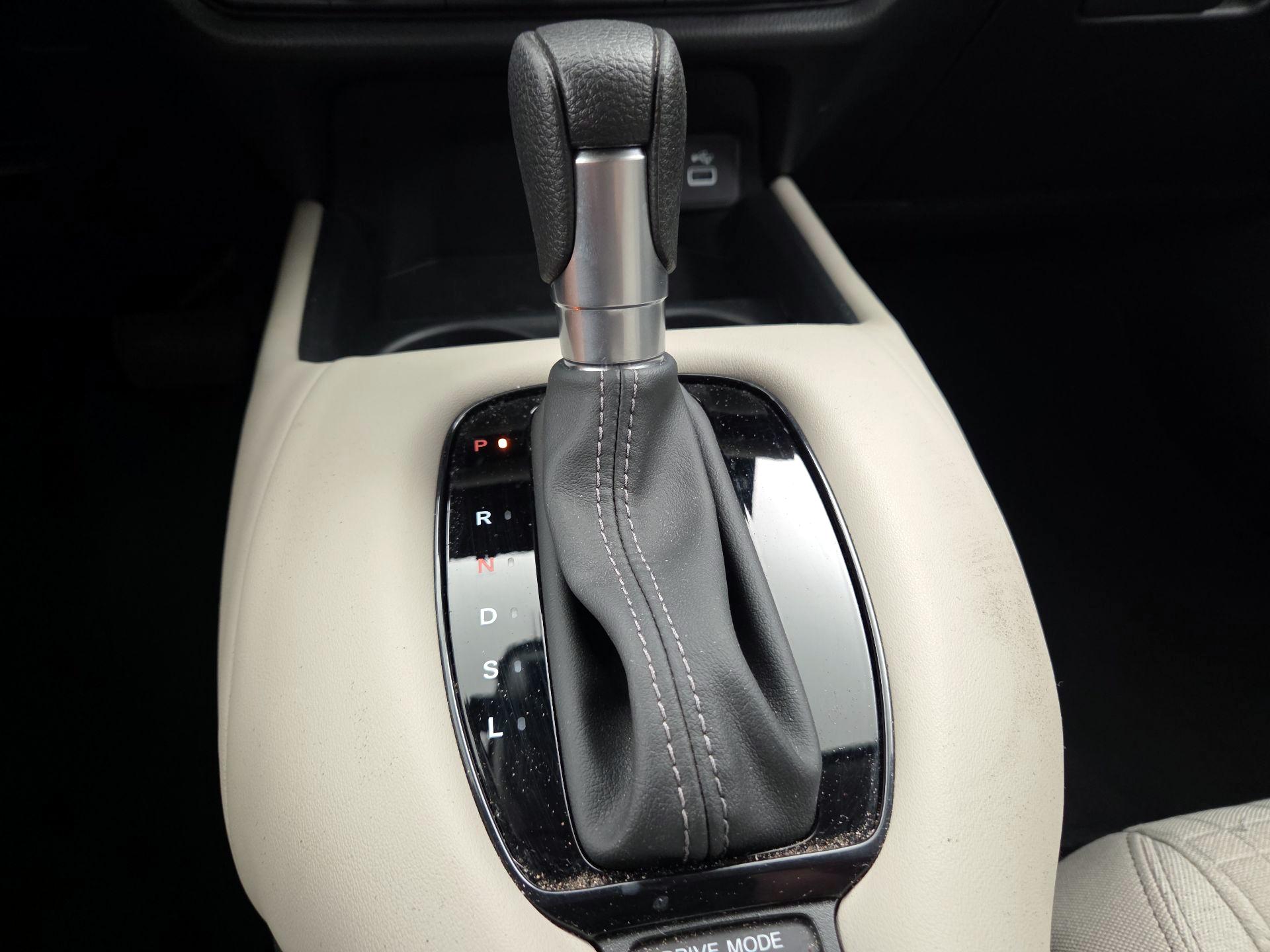 Thumbnail: 2025 Honda HR-V - 17