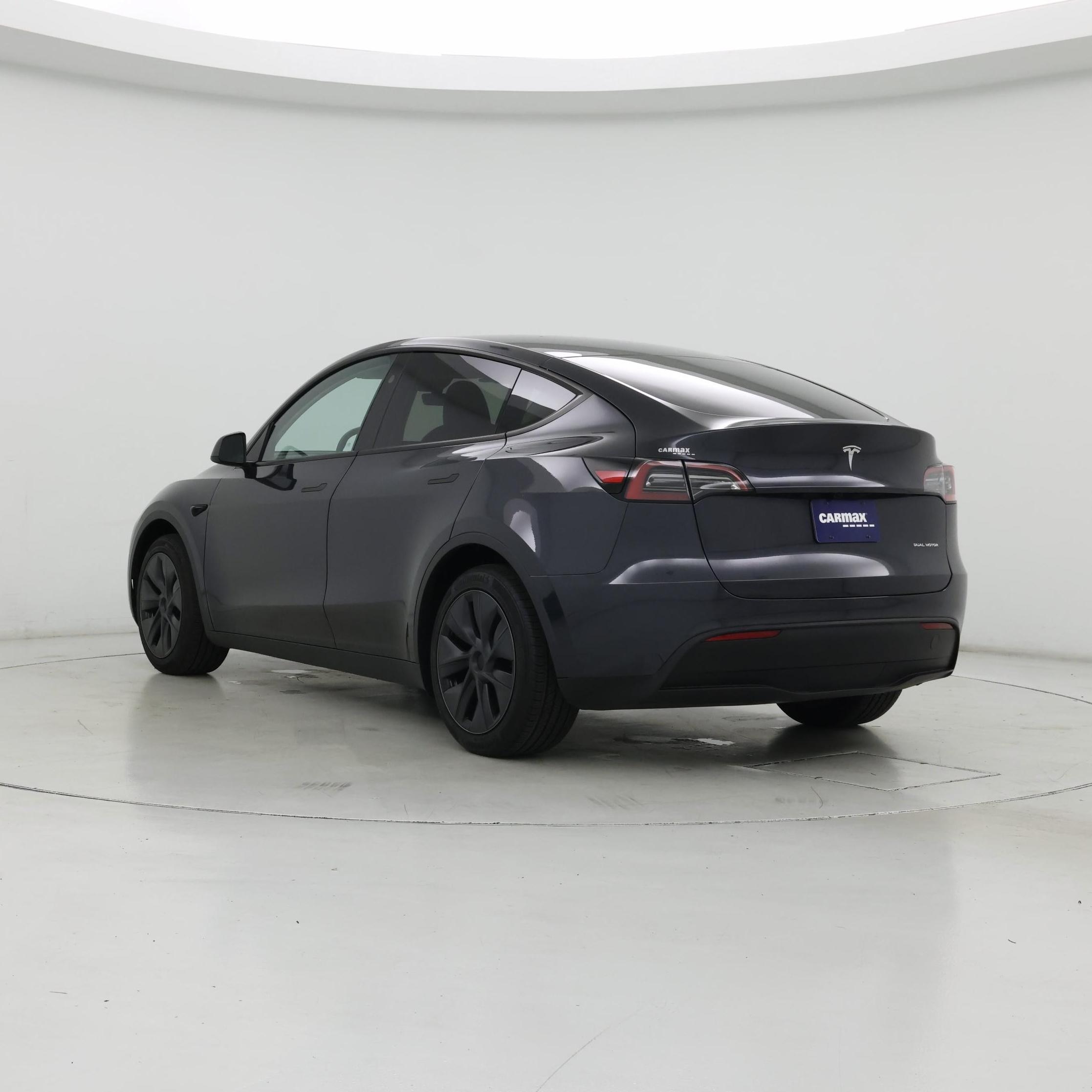 Thumbnail: 2025 Tesla Model Y - 2