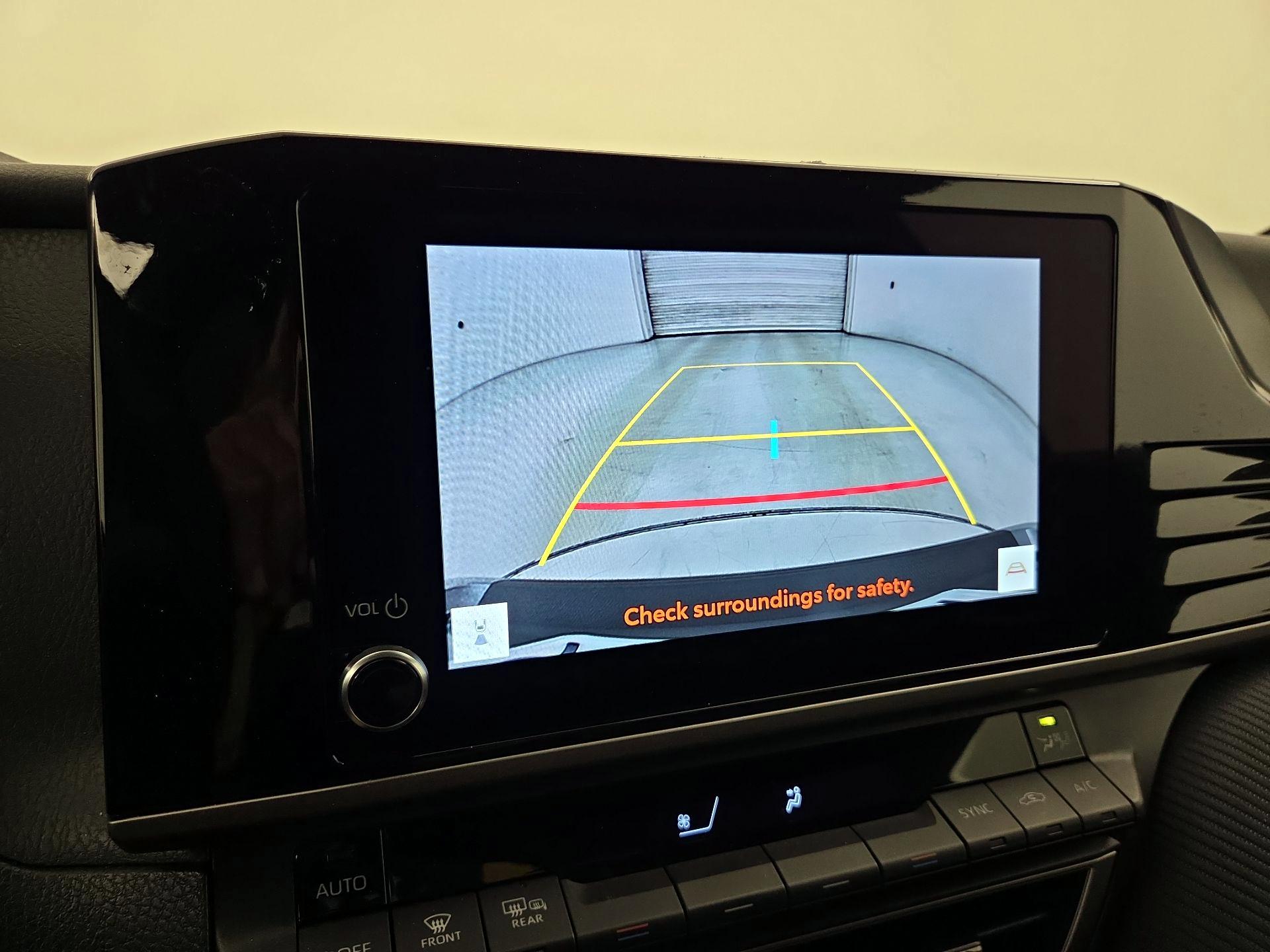 Thumbnail: 2025 Toyota Camry - 14