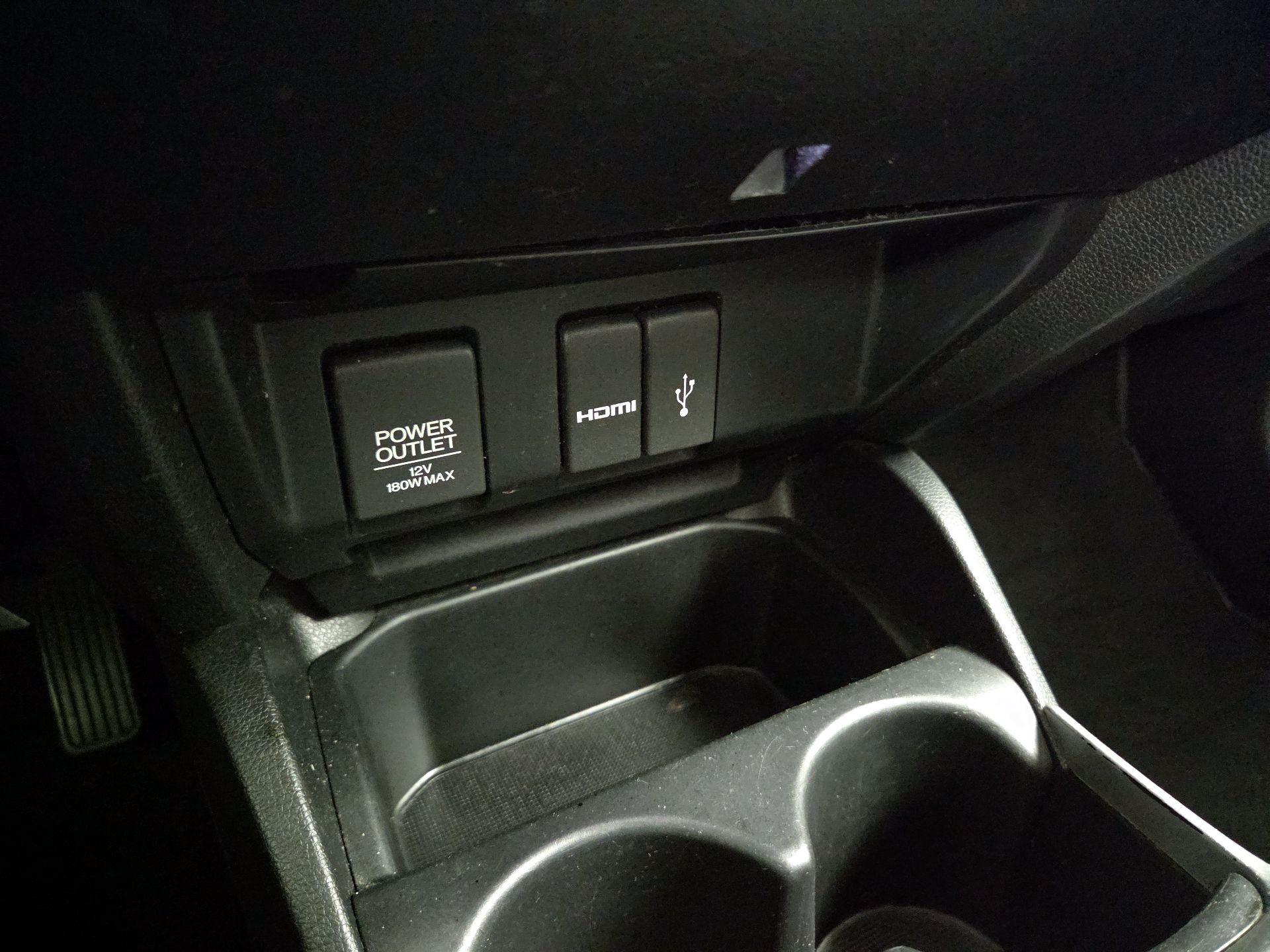 Thumbnail: 2015 Honda Fit - 18