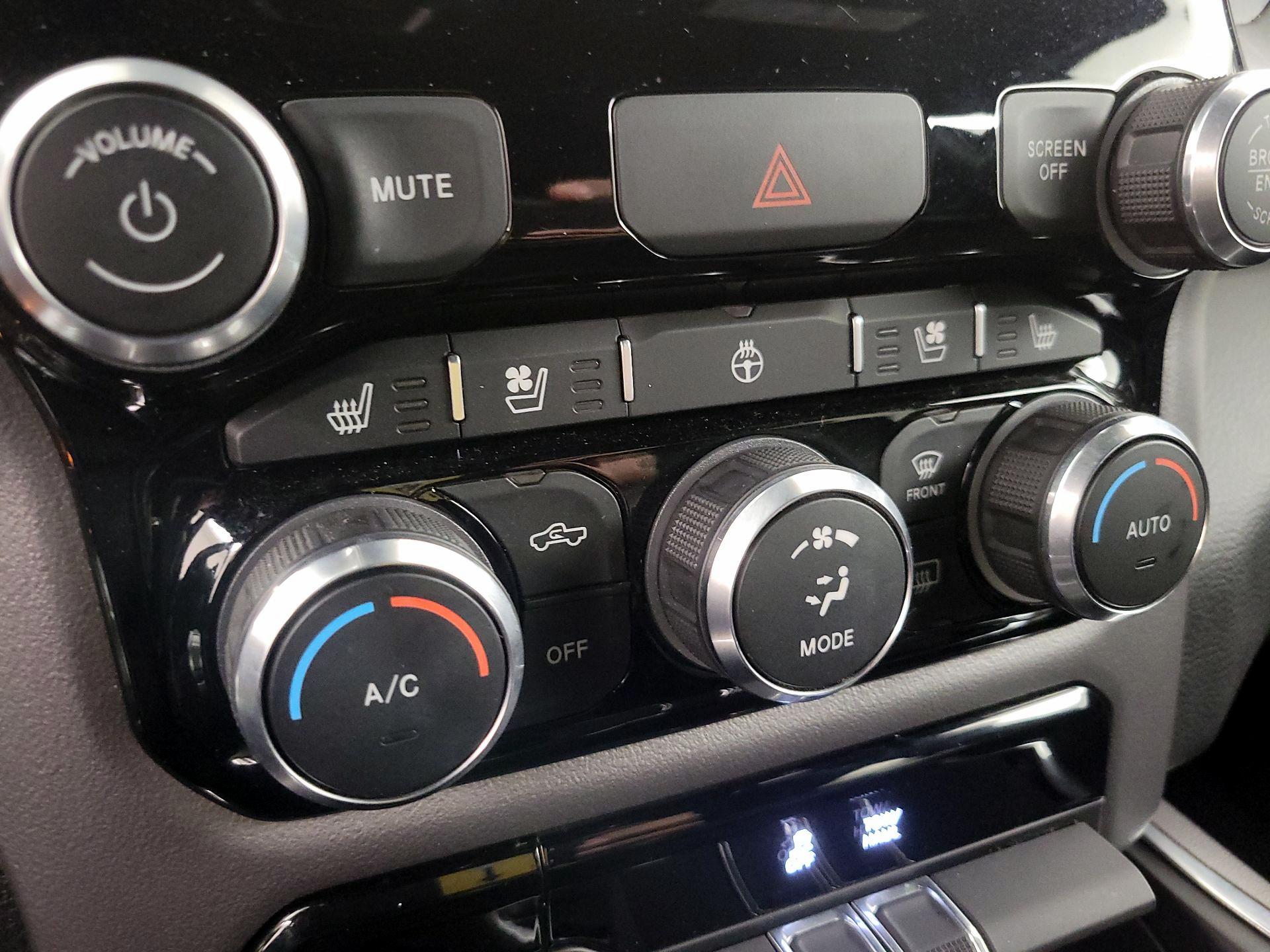 Thumbnail: 2024 RAM 1500 - 17