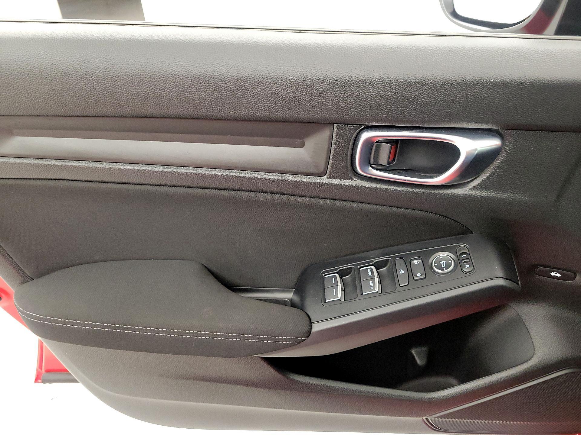 Thumbnail: 2024 Honda Civic - 12