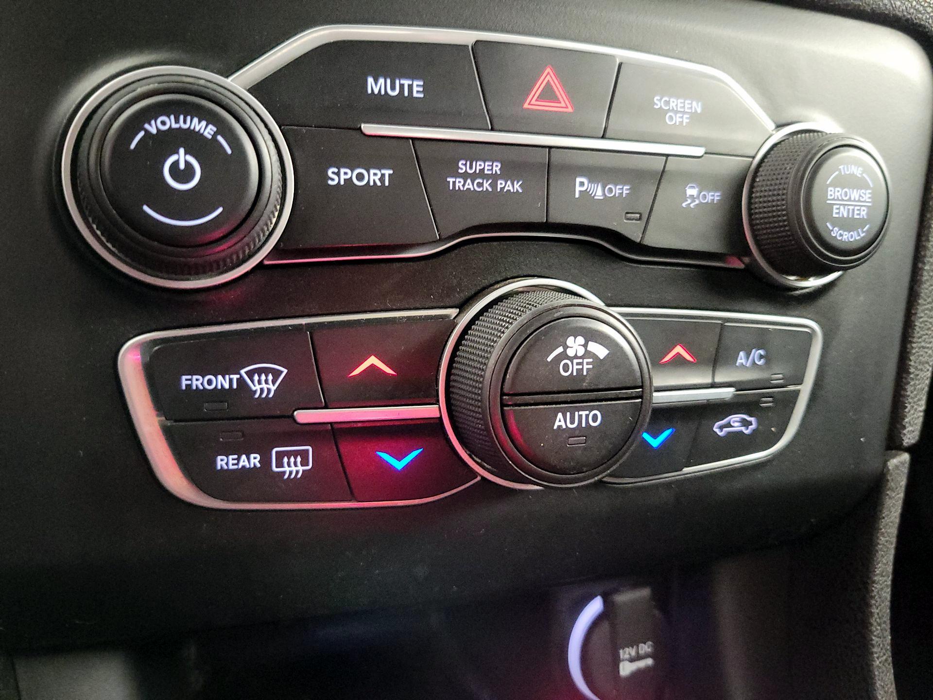 Thumbnail: 2023 Dodge Charger - 16