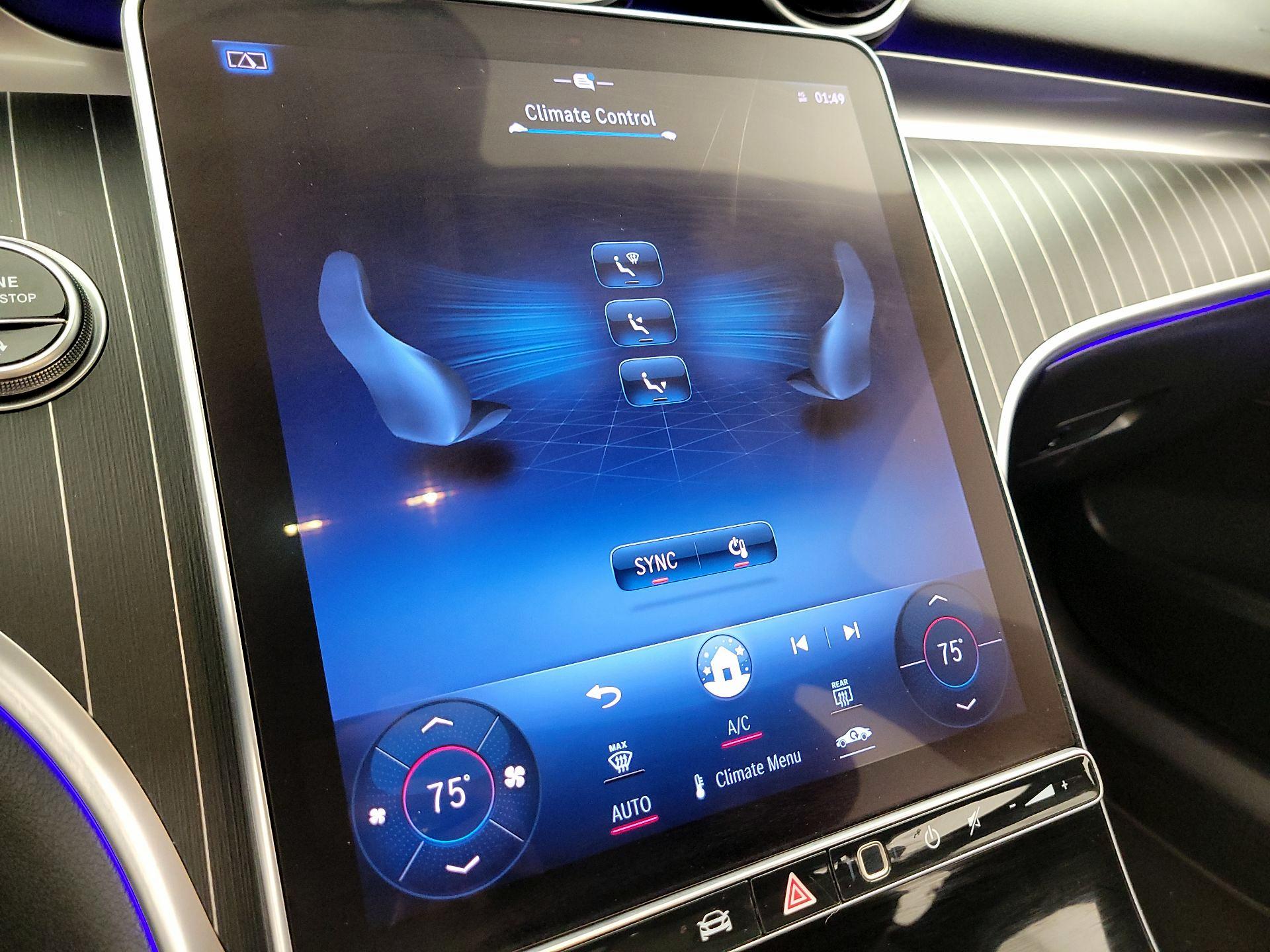 Thumbnail: 2023 Mercedes-Benz C-Class - 16