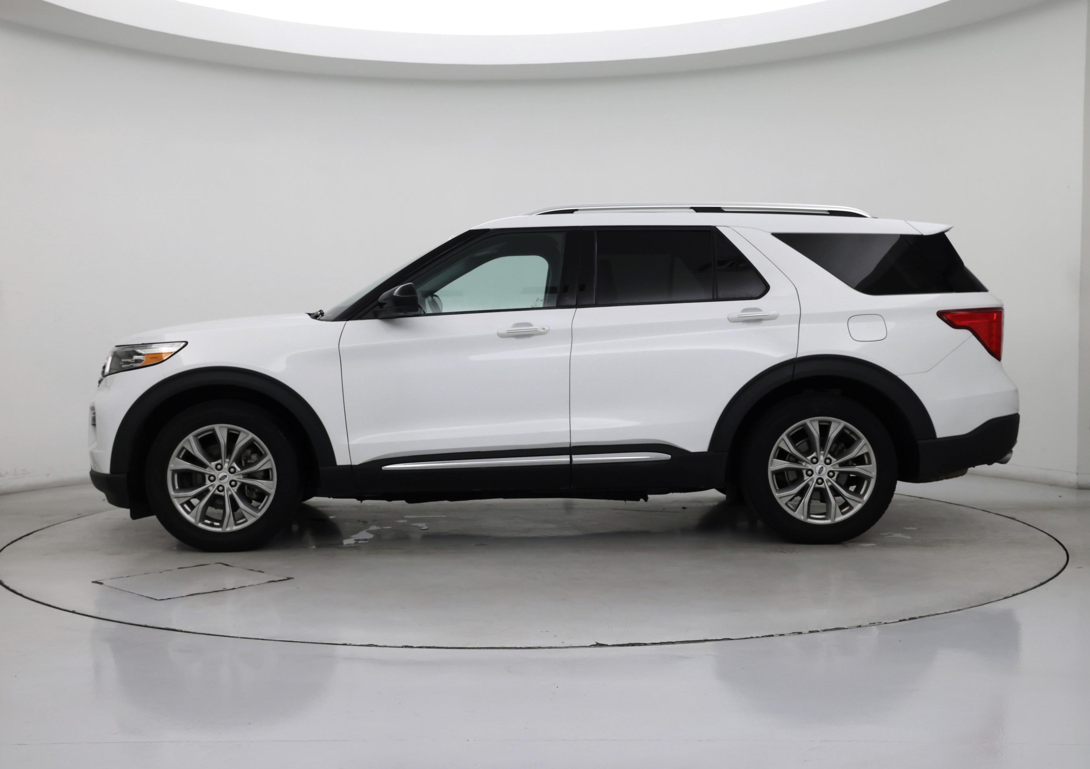 Thumbnail: 2023 Ford Explorer - 3