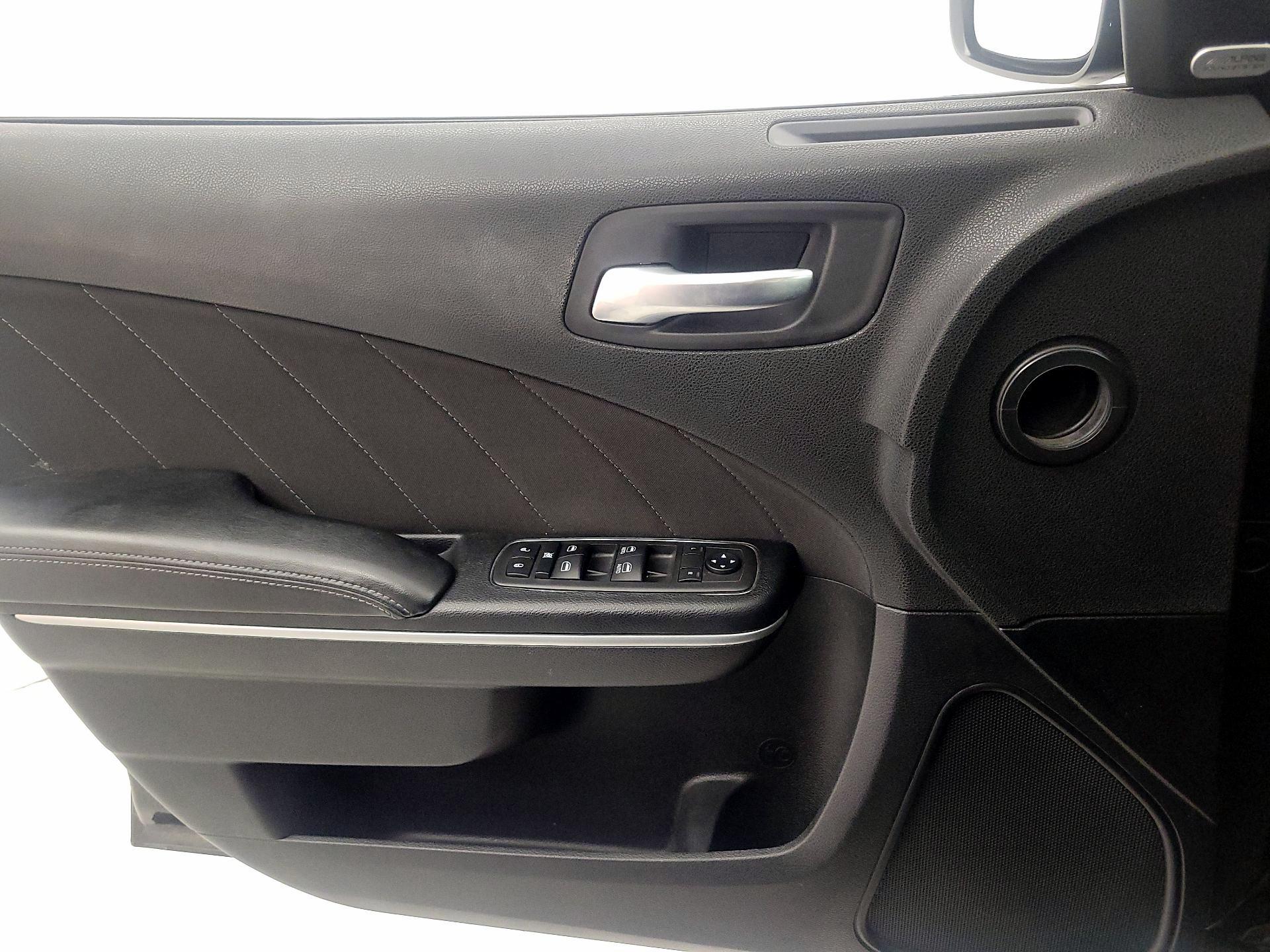 Thumbnail: 2021 Dodge Charger - 12