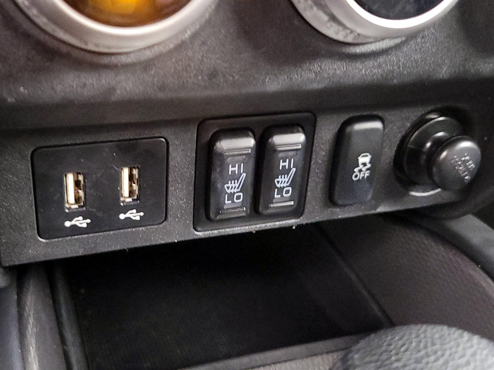 Thumbnail: 2023 Mitsubishi Outlander Sport - 18