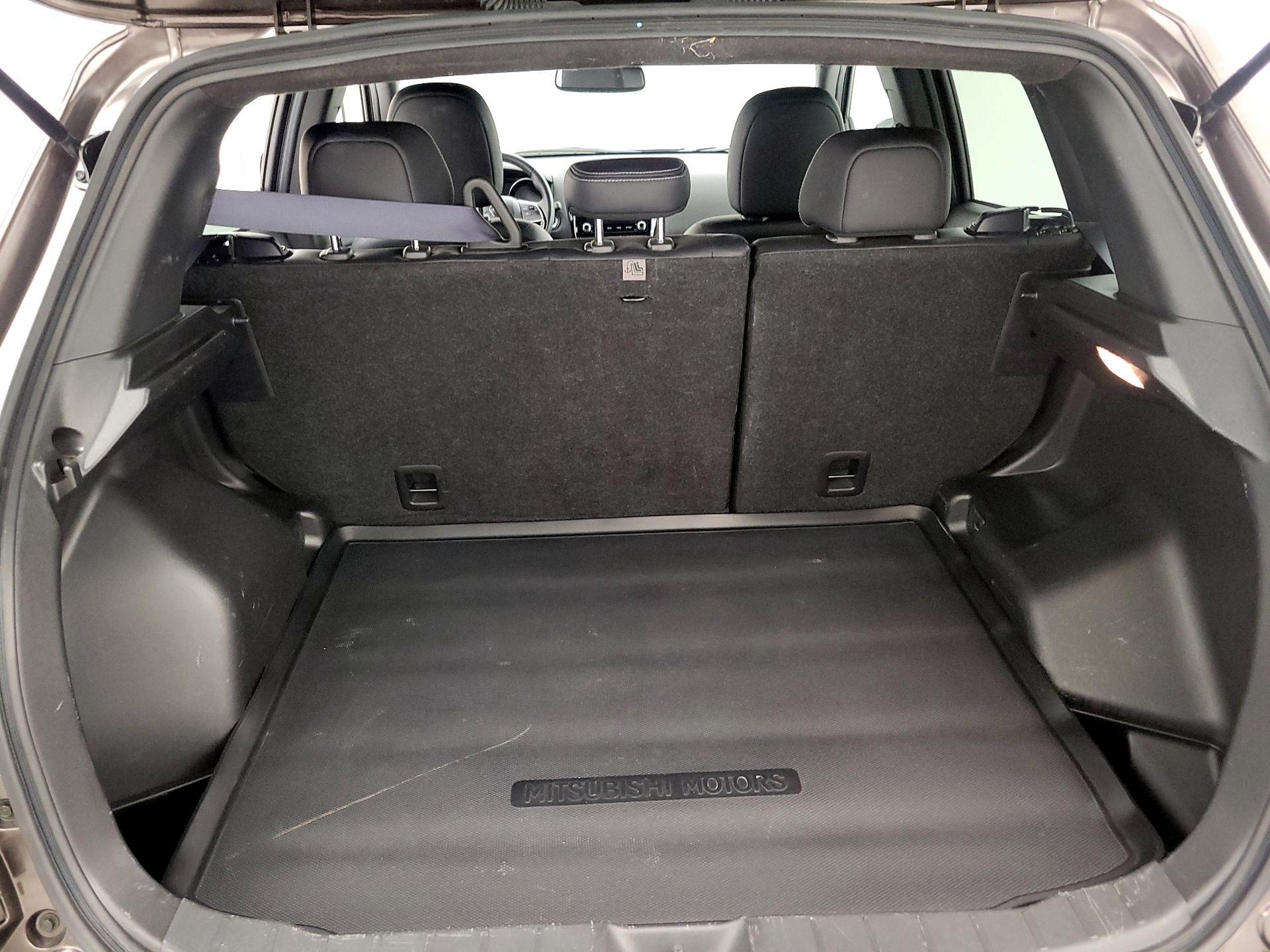 Thumbnail: 2023 Mitsubishi Outlander Sport - 20