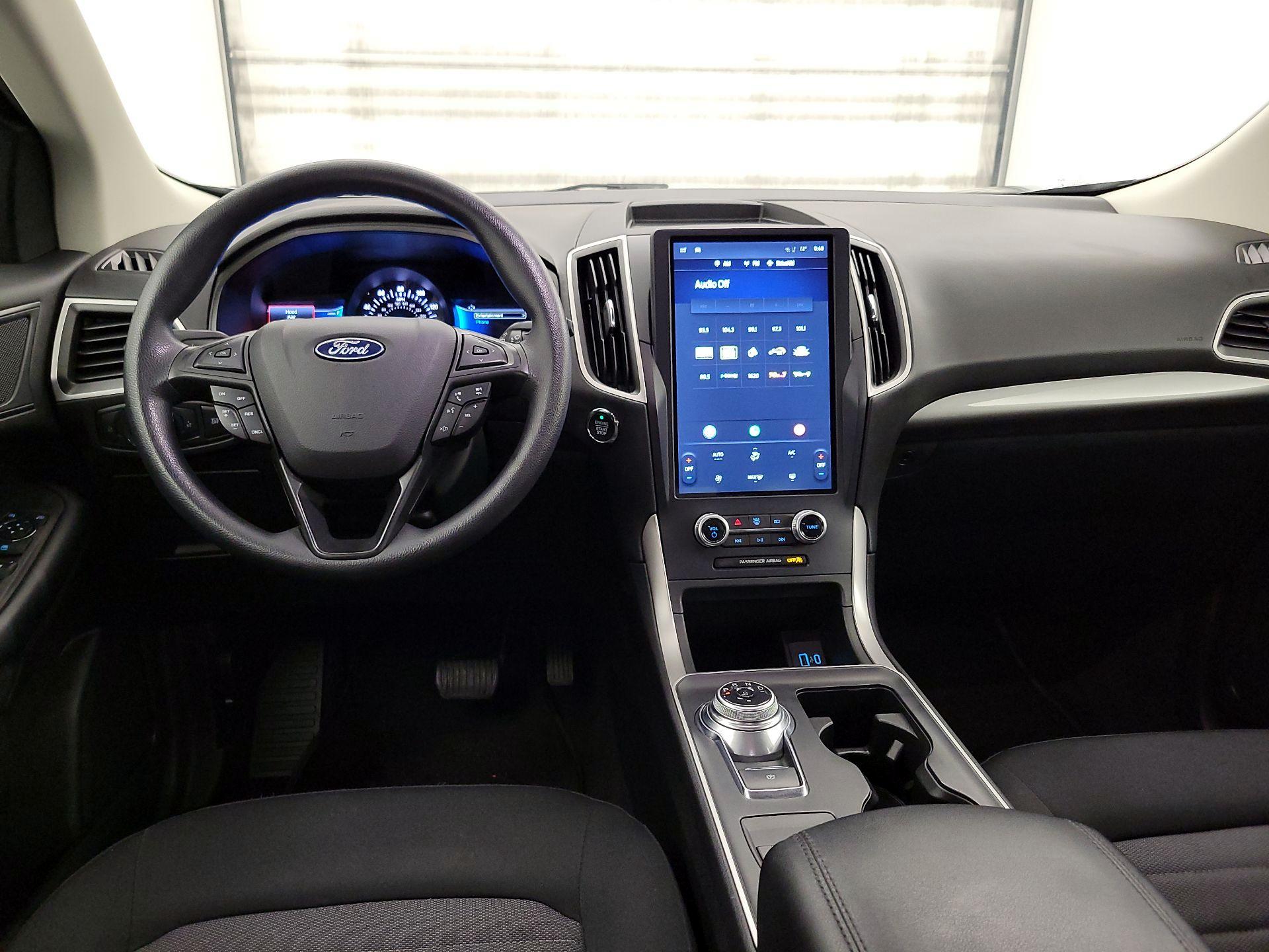 Thumbnail: 2022 Ford Edge - 9