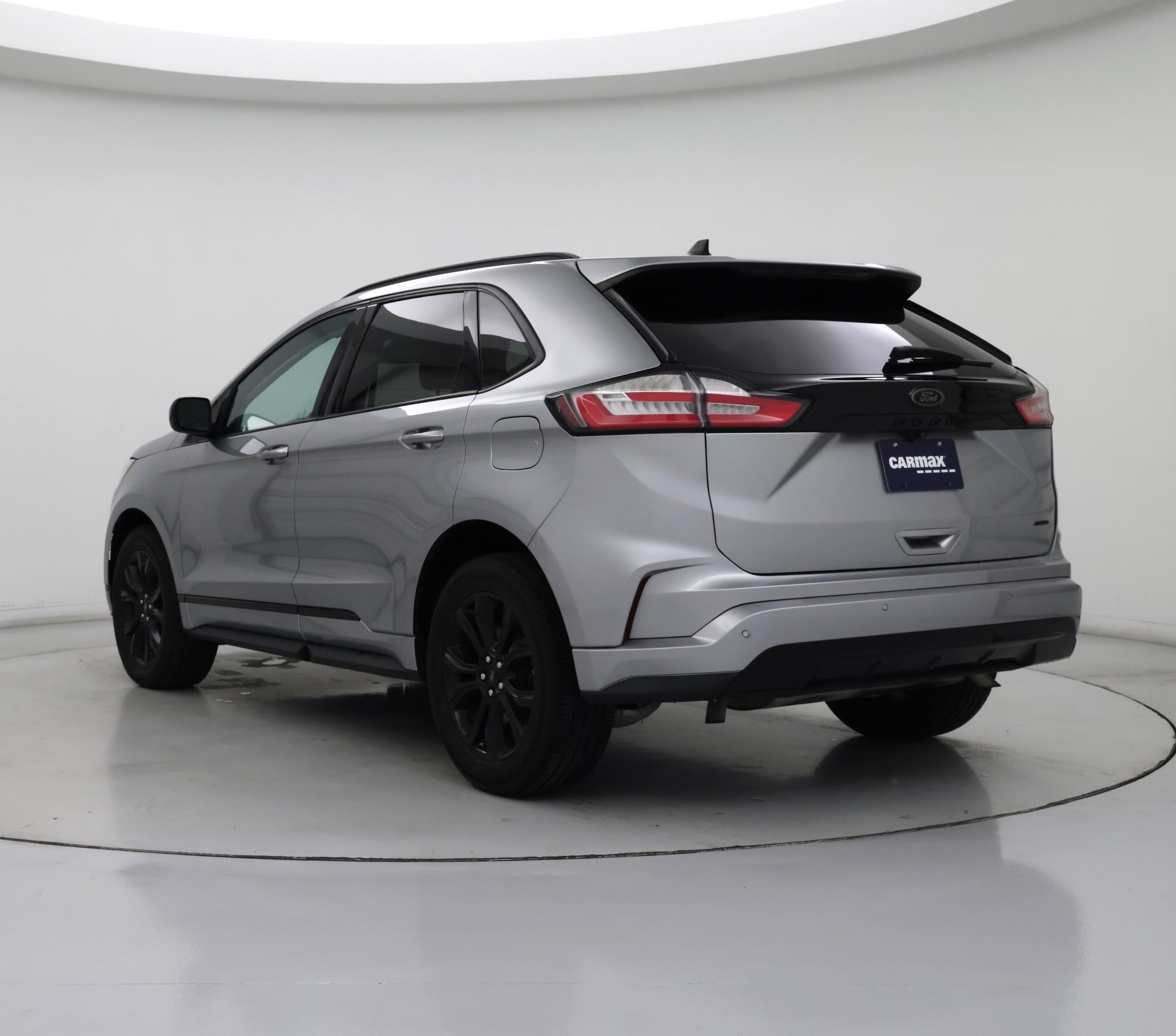 Thumbnail: 2022 Ford Edge - 2