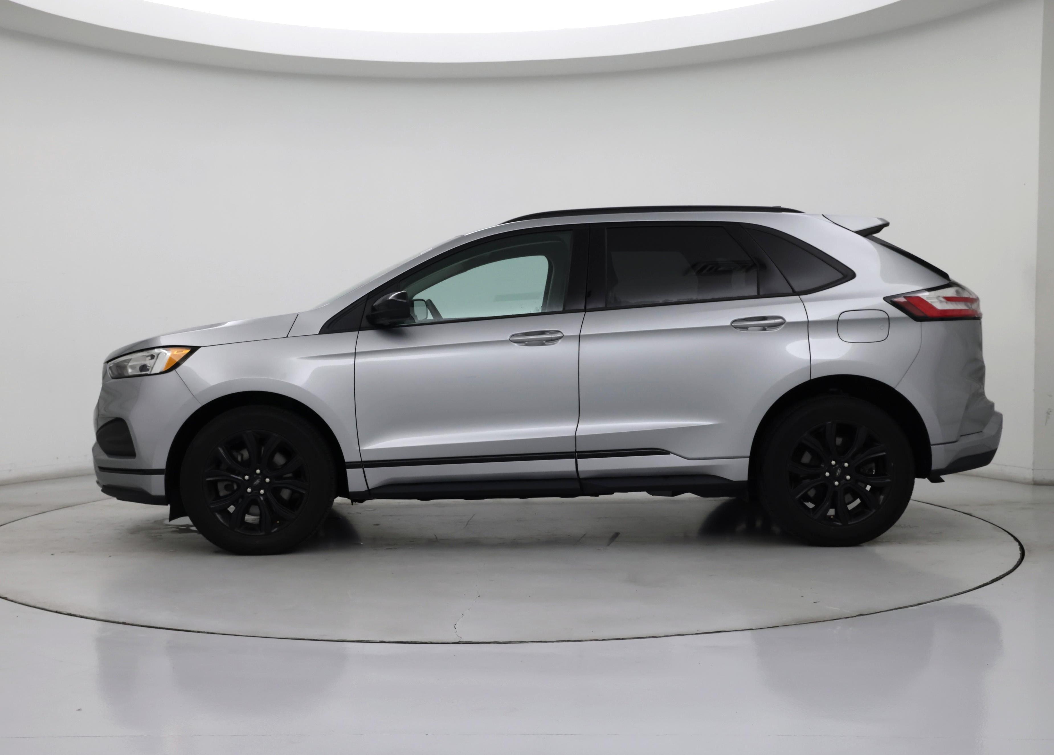 Thumbnail: 2022 Ford Edge - 3