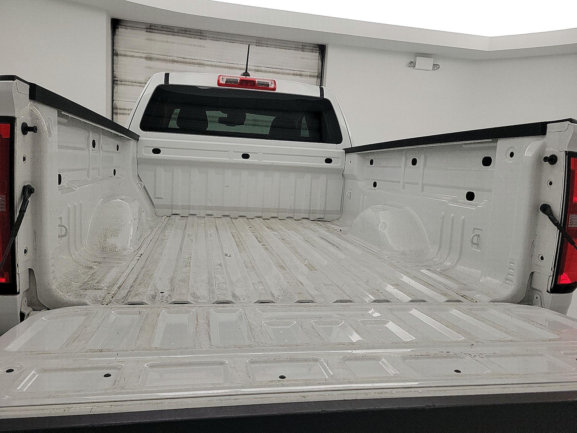 Thumbnail: 2021 Chevrolet Colorado - 19