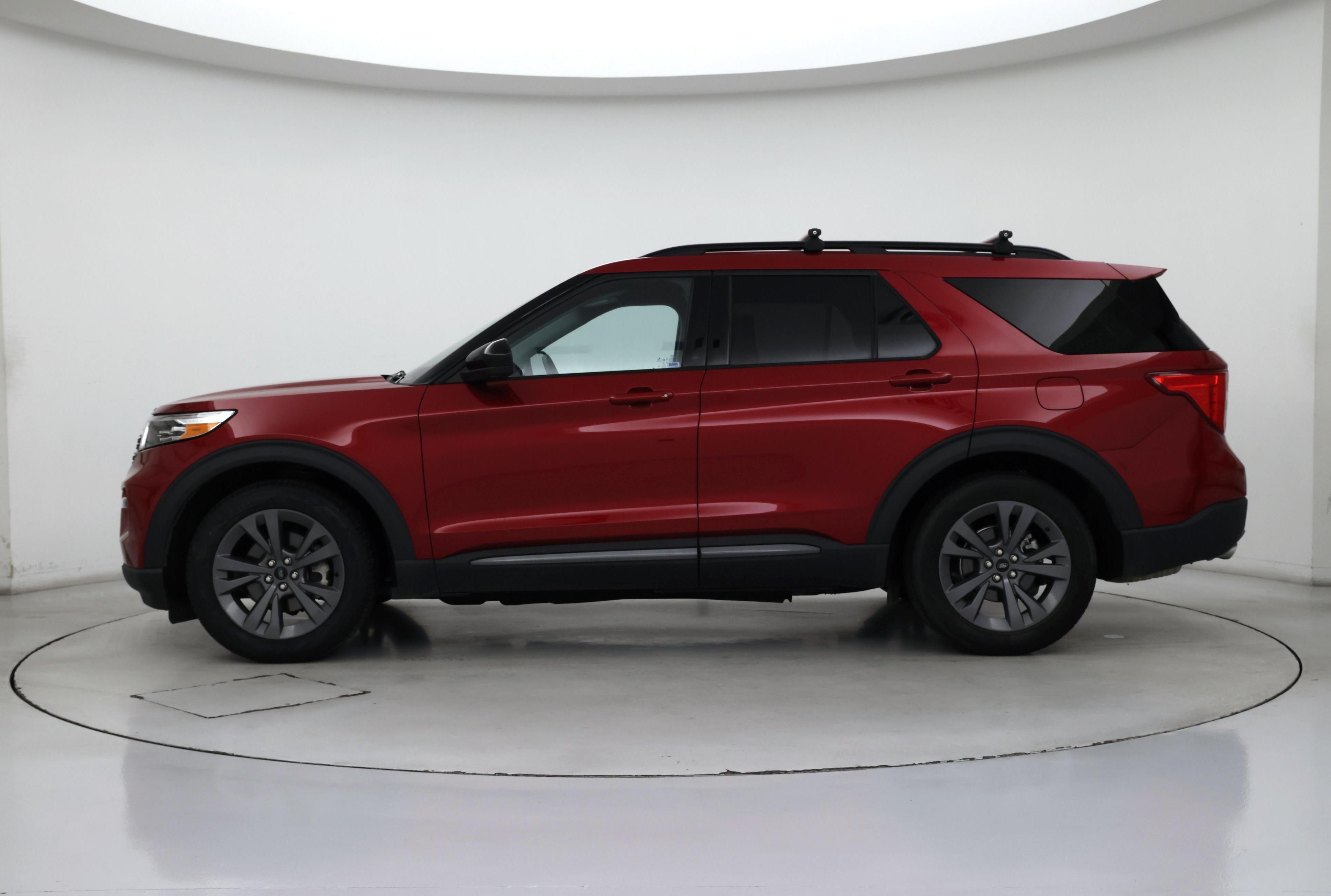 Thumbnail: 2023 Ford Explorer - 3
