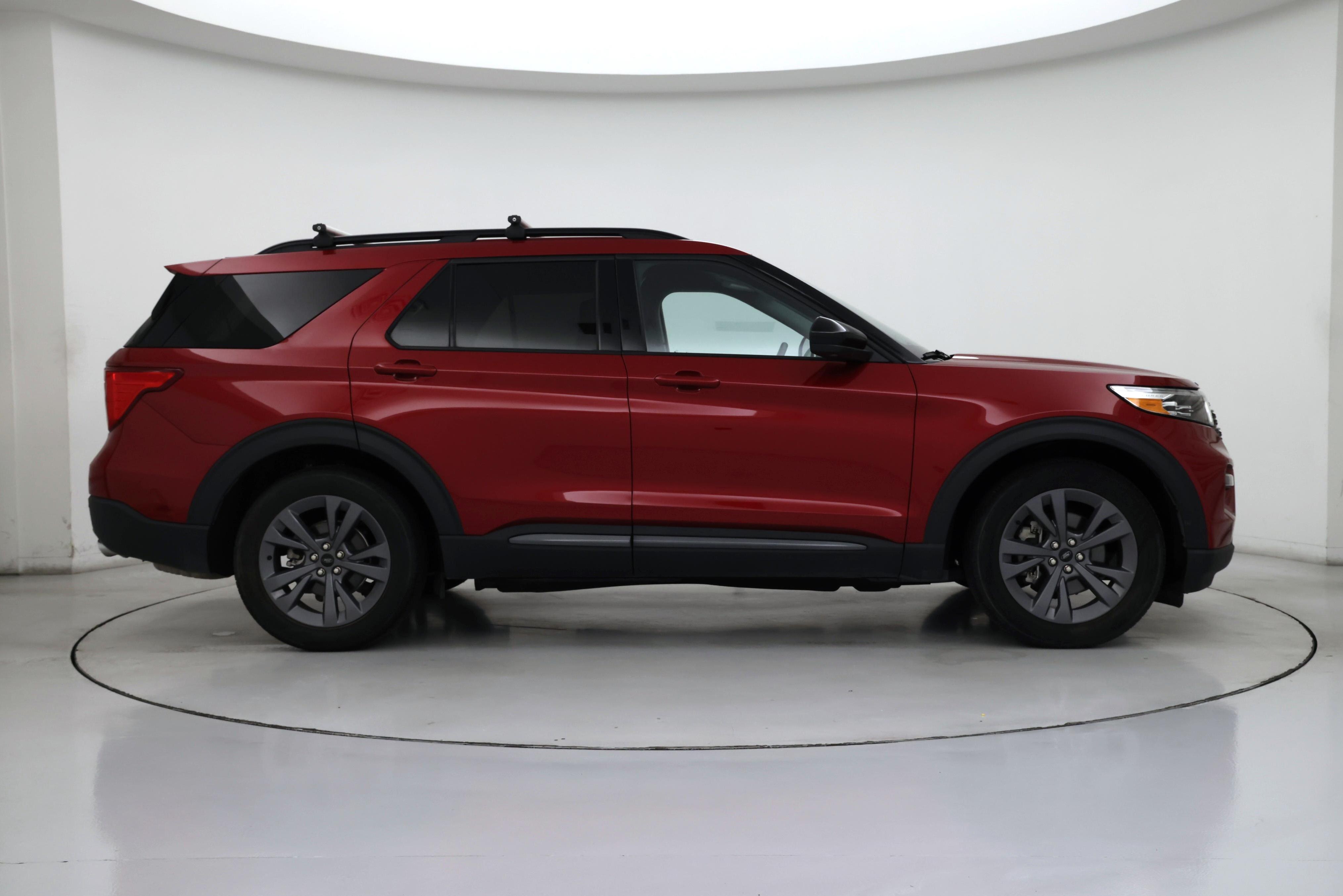 Thumbnail: 2023 Ford Explorer - 7