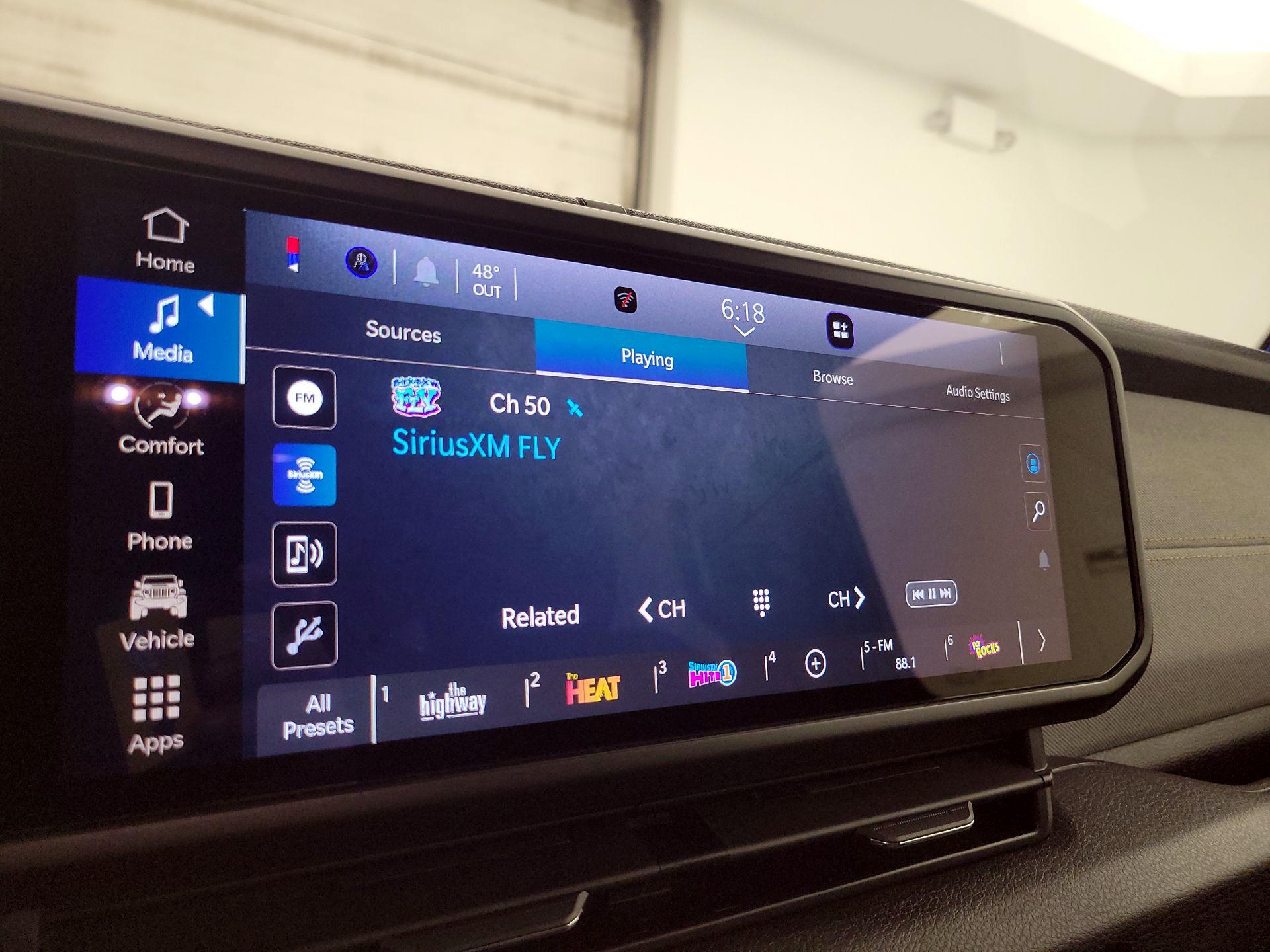 Thumbnail: 2024 Jeep Wrangler - 15