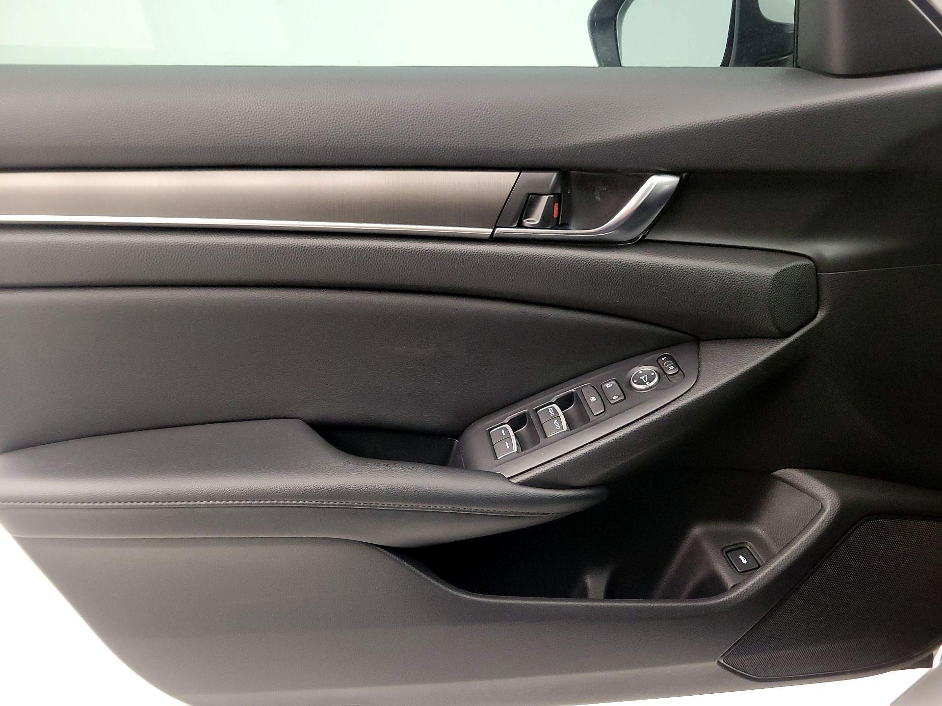 Thumbnail: 2021 Honda Accord - 12